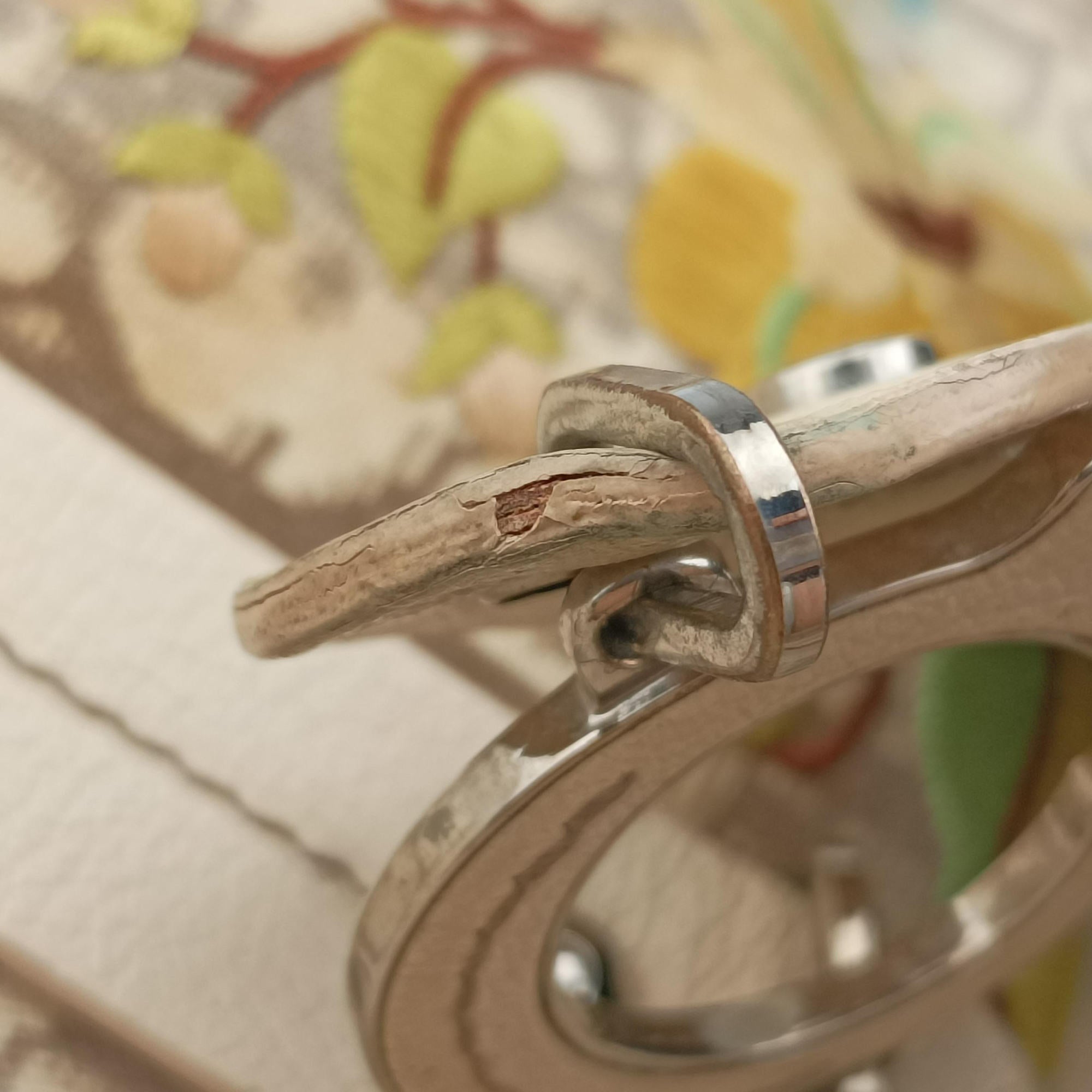 Pre-owned Christian Dior Trotter Flower Line White x Beige x Multicolor canvas × leather  handbag | stylenewstar