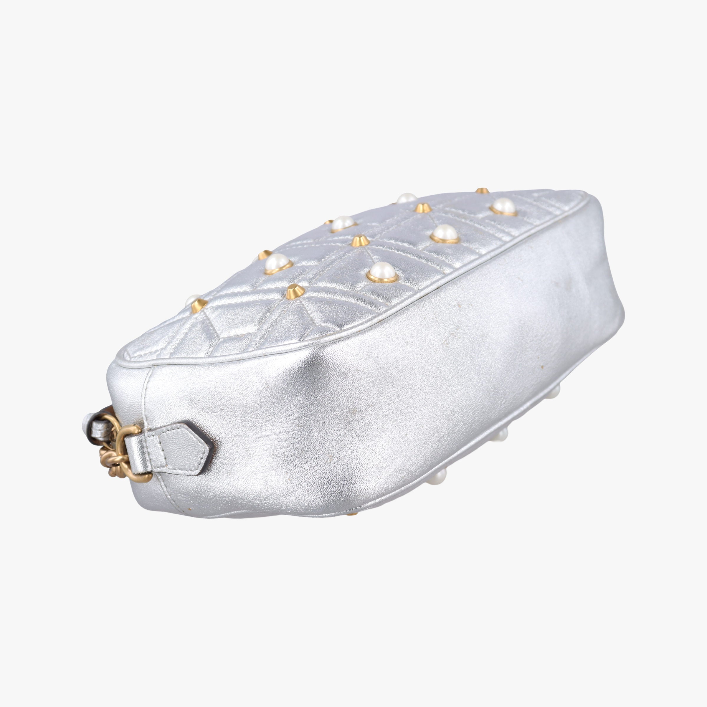 Pre-owned Gucci GG Marmont Silver Leather 447632 shoulderbag | stylenewstar