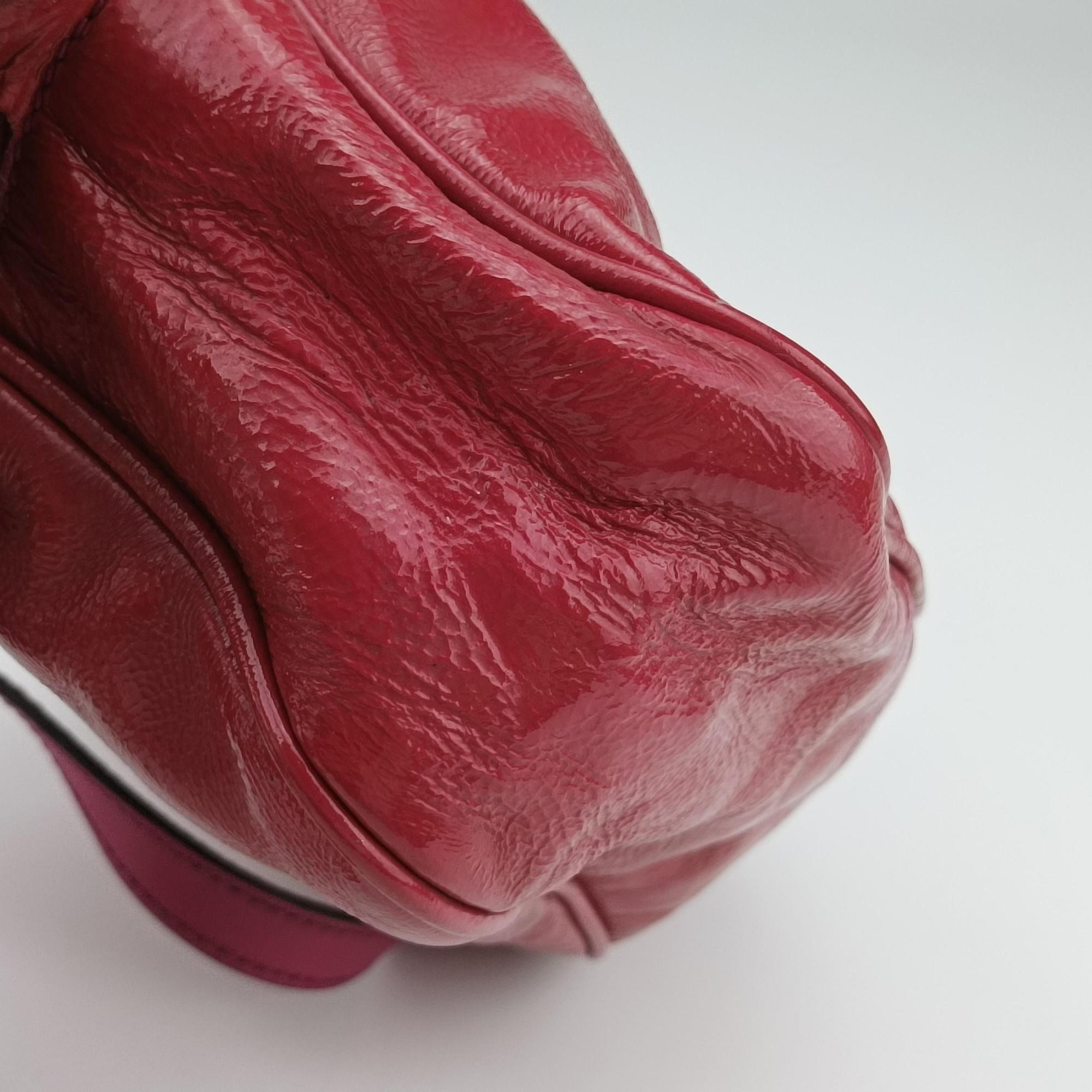 Pre-owned Gucci Soho Rose Patent Leather 308364 shoulderbag | stylenewstar