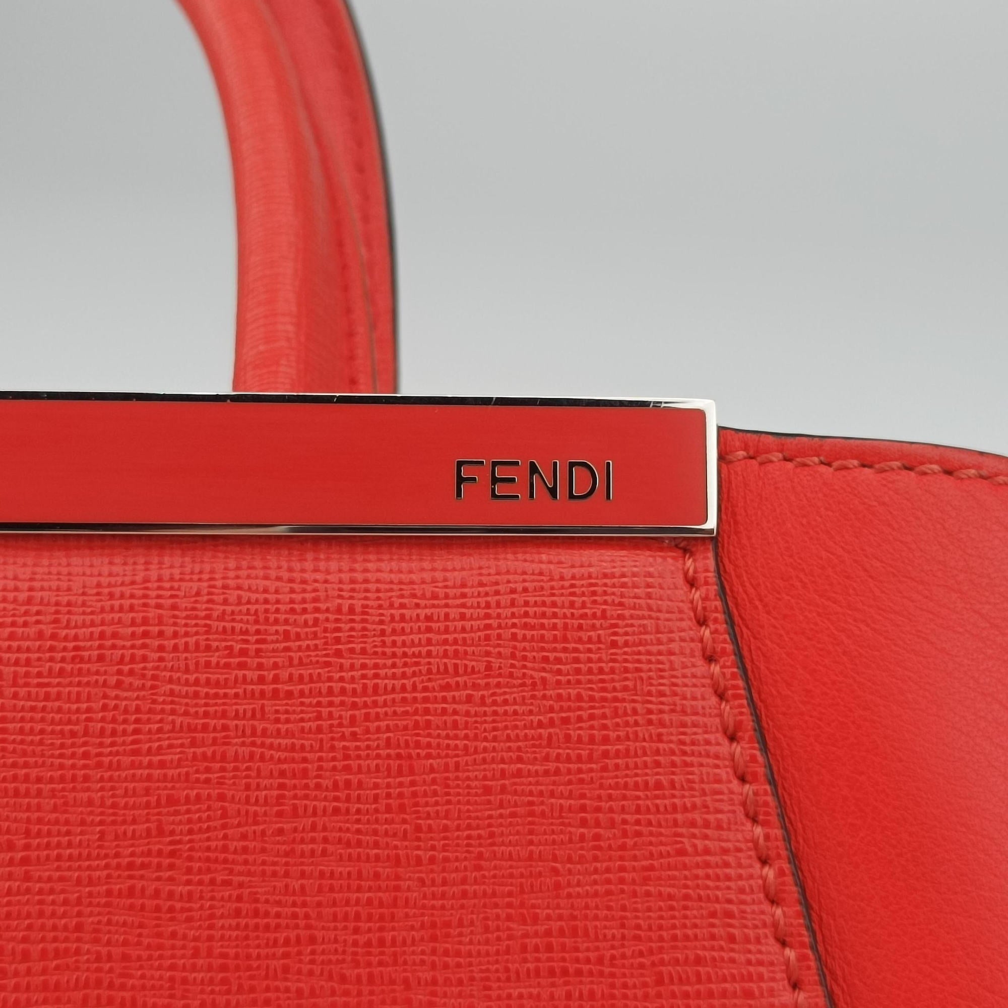 Pre-owned Fendi Petite 2 JOURS Orange Leather 8BH253 shoulderbag | stylenewstar
