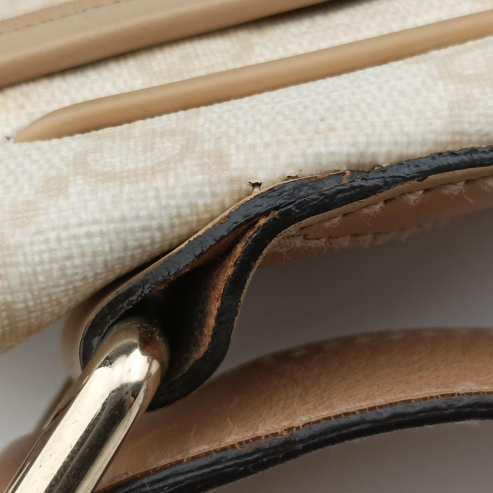 Pre-owned Gucci GG Plus Messenger beige PVC coated canvas×Leather 201732 shoulderbag | stylenewstar
