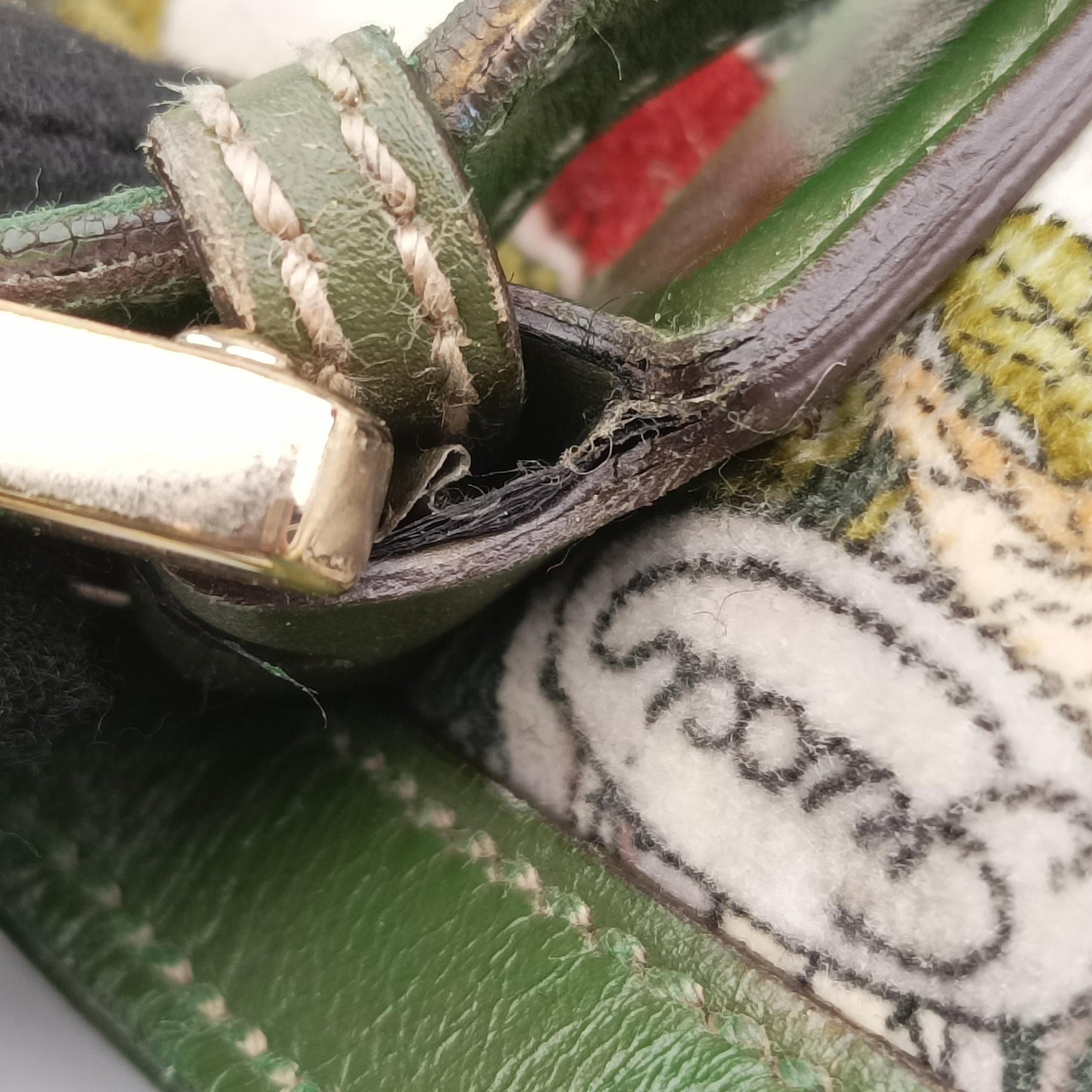 Pre-owned Gucci Interlocking GG Mushroom Flora Multicolour velour 162886 shoulderbag | stylenewstar