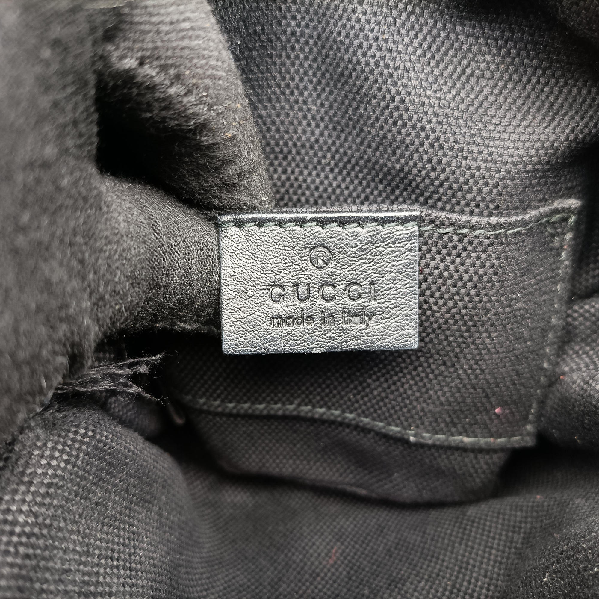 Vintage Gucci Soho Black Patent 353965 shoulderbag | stylenewstar