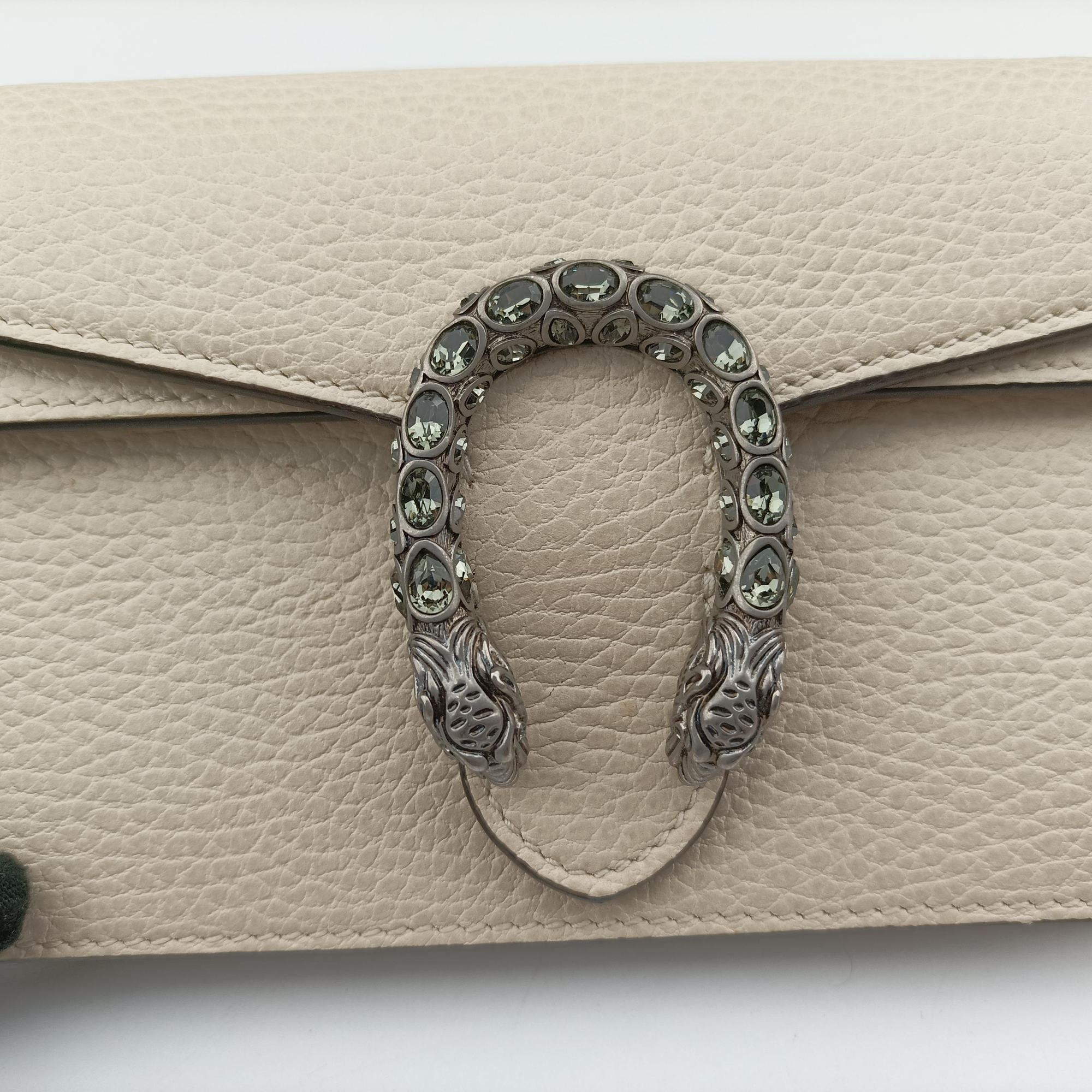 Secondhand Gucci Dionysus White Leather 476432 shoulderbag | stylenewstar