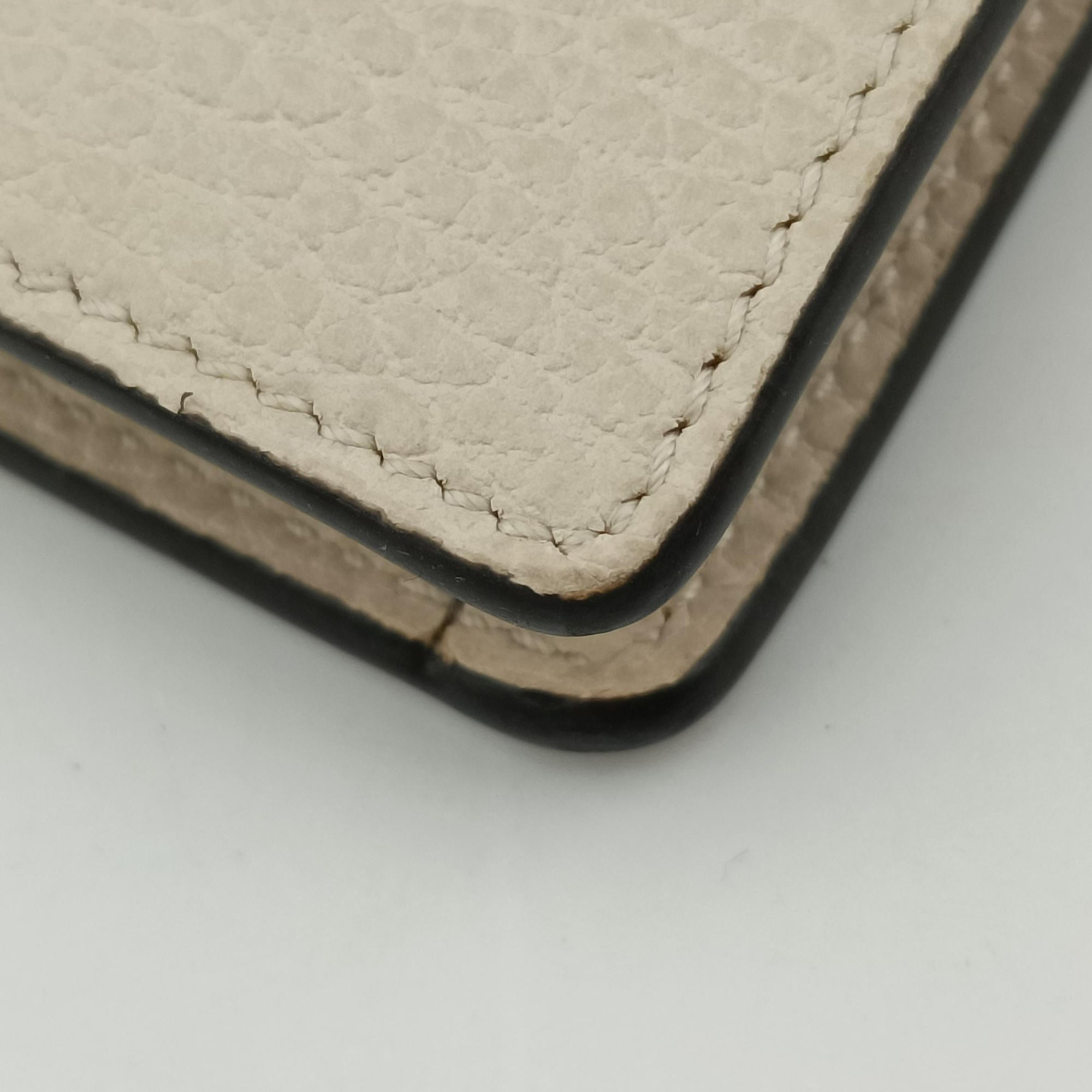 Secondhand Gucci Dionysus White Leather 476432 shoulderbag | stylenewstar