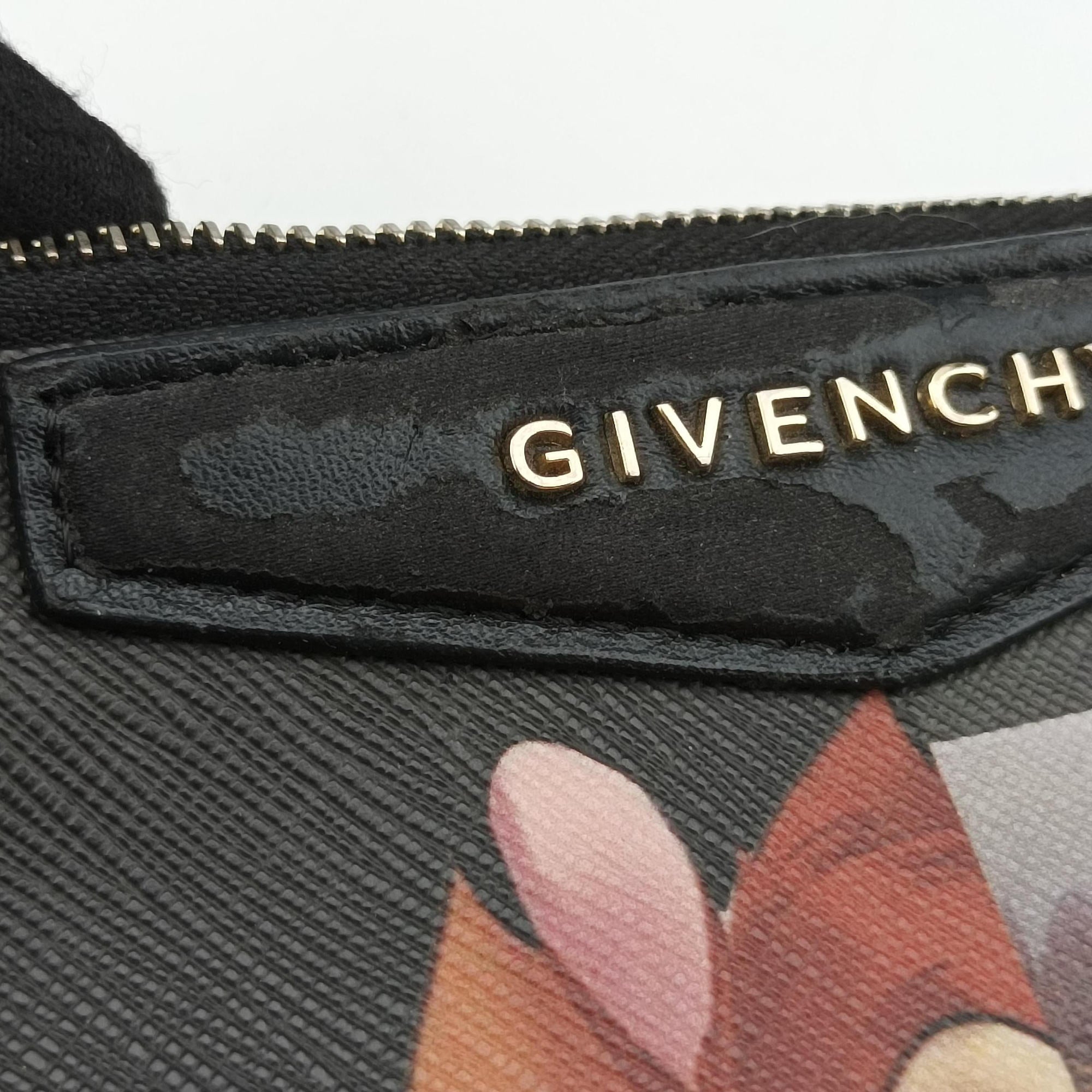 Pre-owned Givenchy Bambi Print Black Leather  clutchbag | stylenewstar