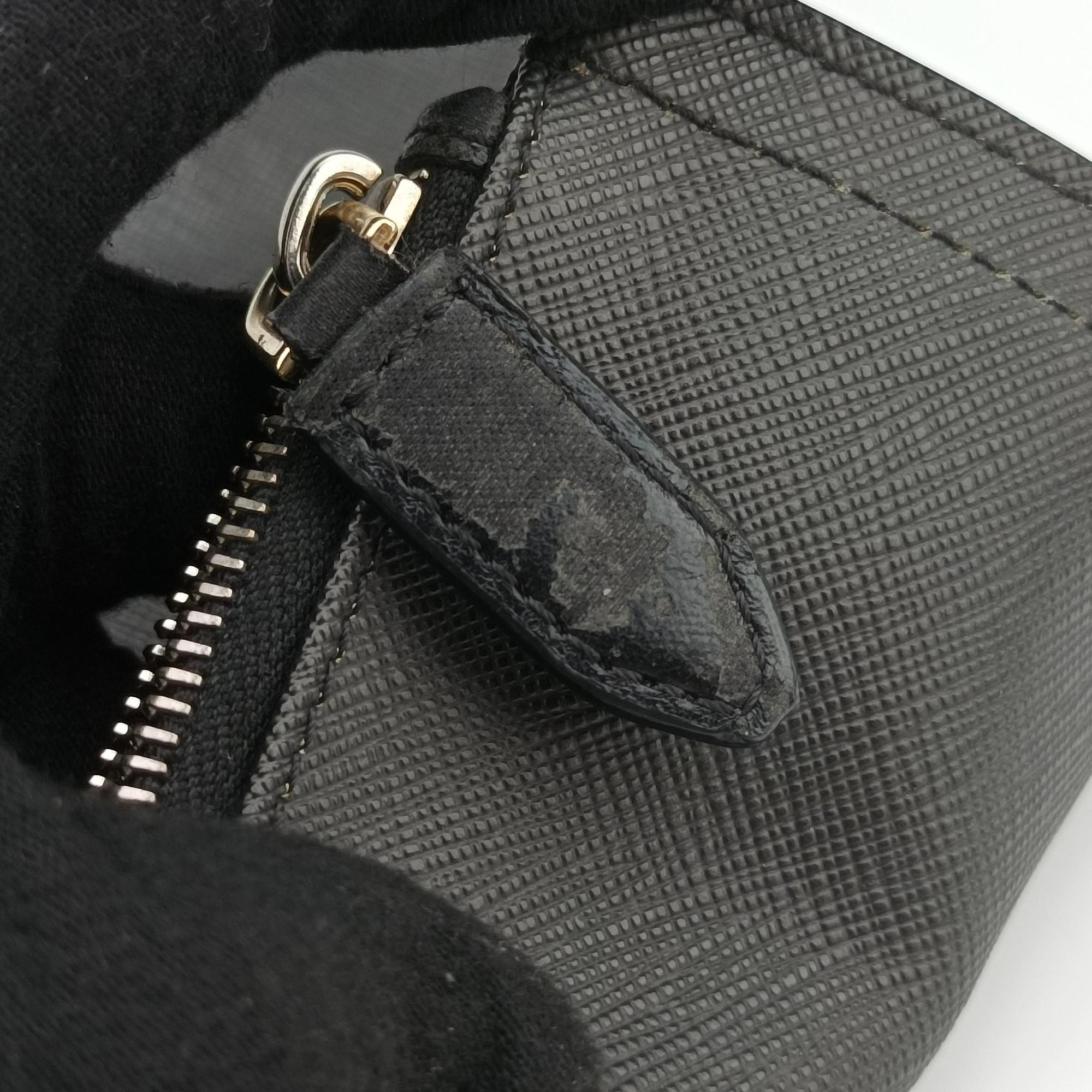 Pre-owned Givenchy Bambi Print Black Leather  clutchbag | stylenewstar