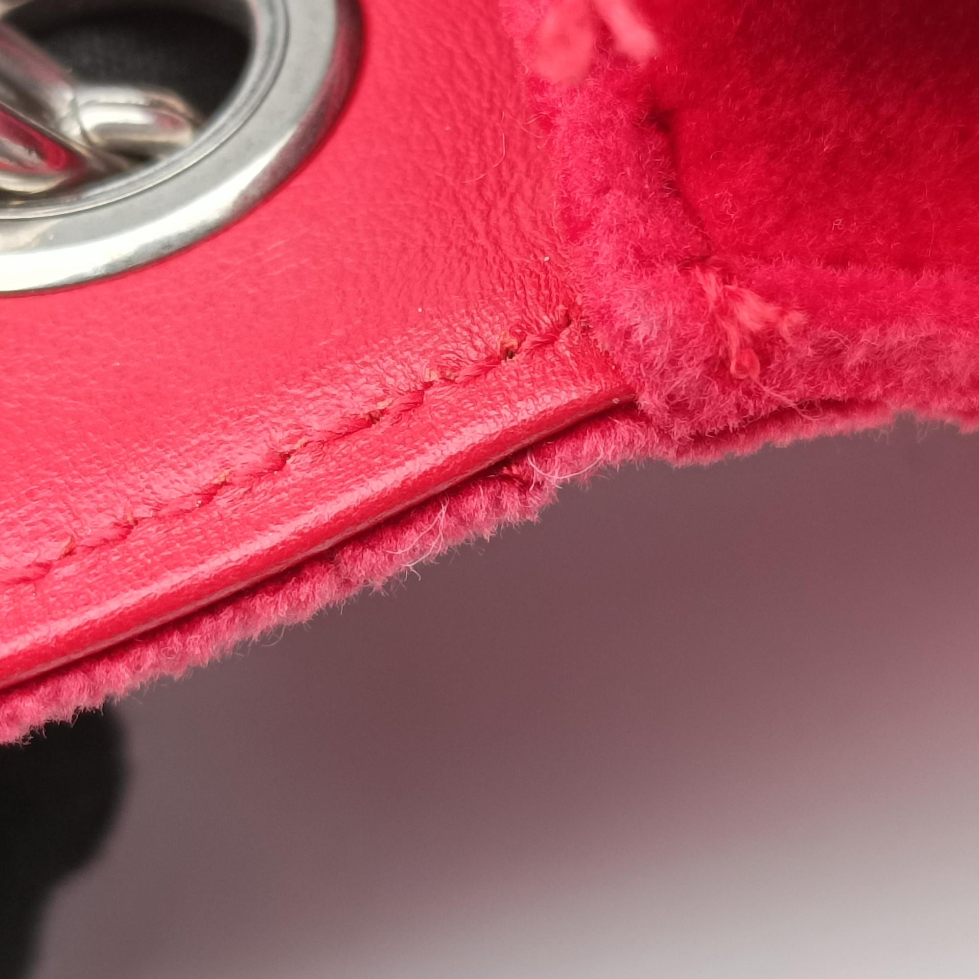 Vintage Ferragamo Gancino Red velour  shoulderbag | stylenewstar
