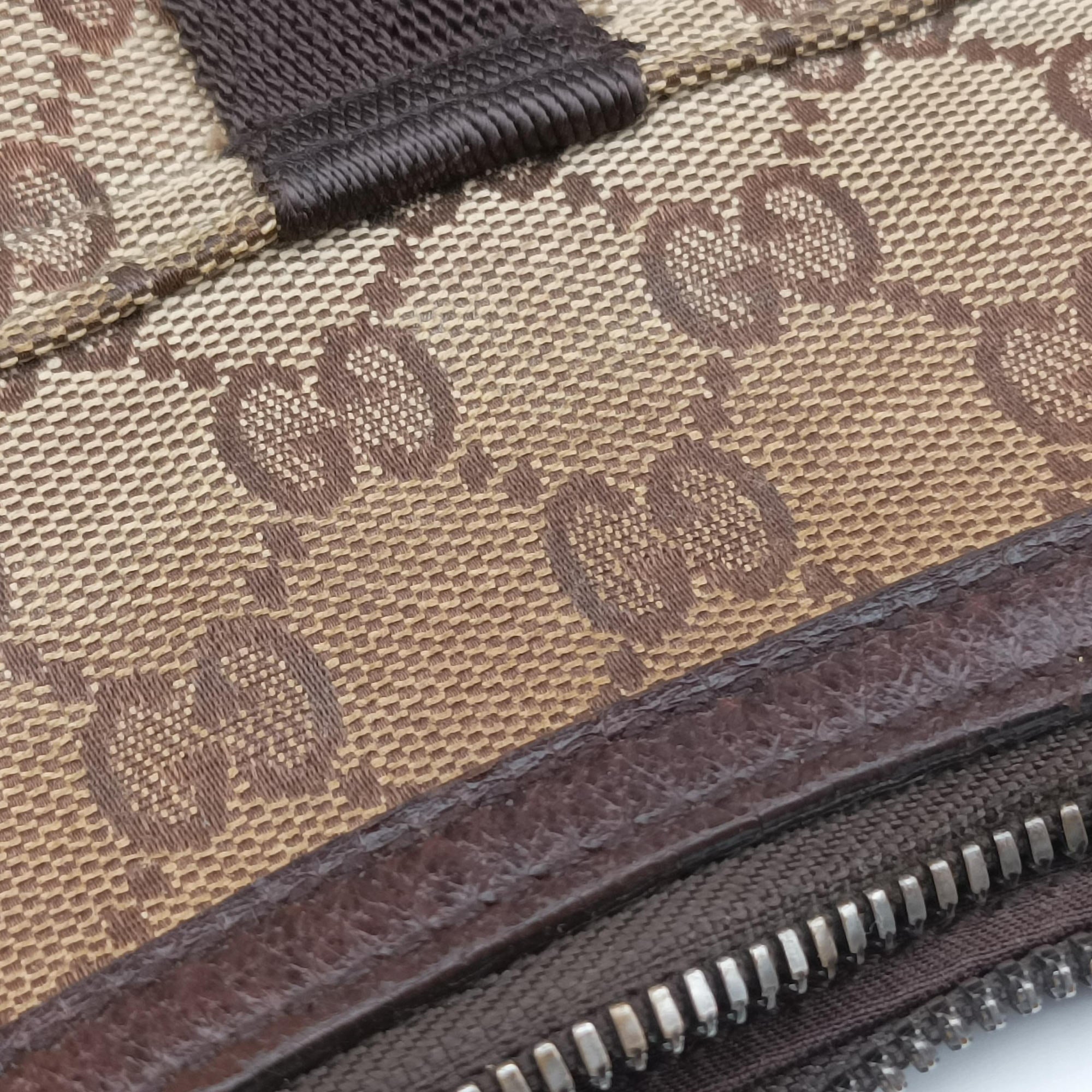 Pre-owned Gucci GG canvas Messenger Beige × Dark Brown canvas 131211 crossbodybag | stylenewstar
