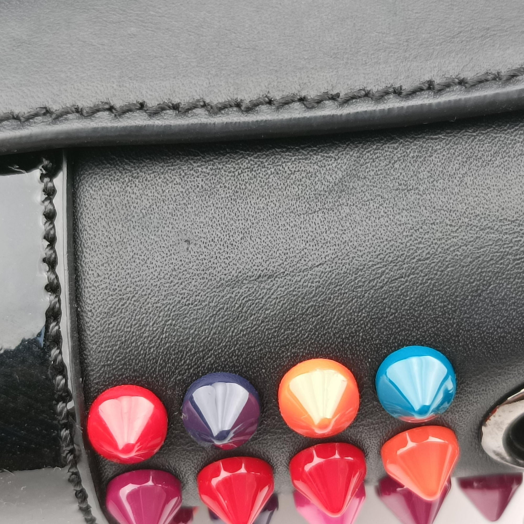 Secondhand Christian Louboutin Sweet Charity Scarabe Spike Black Leather  shoulderbag | stylenewstar