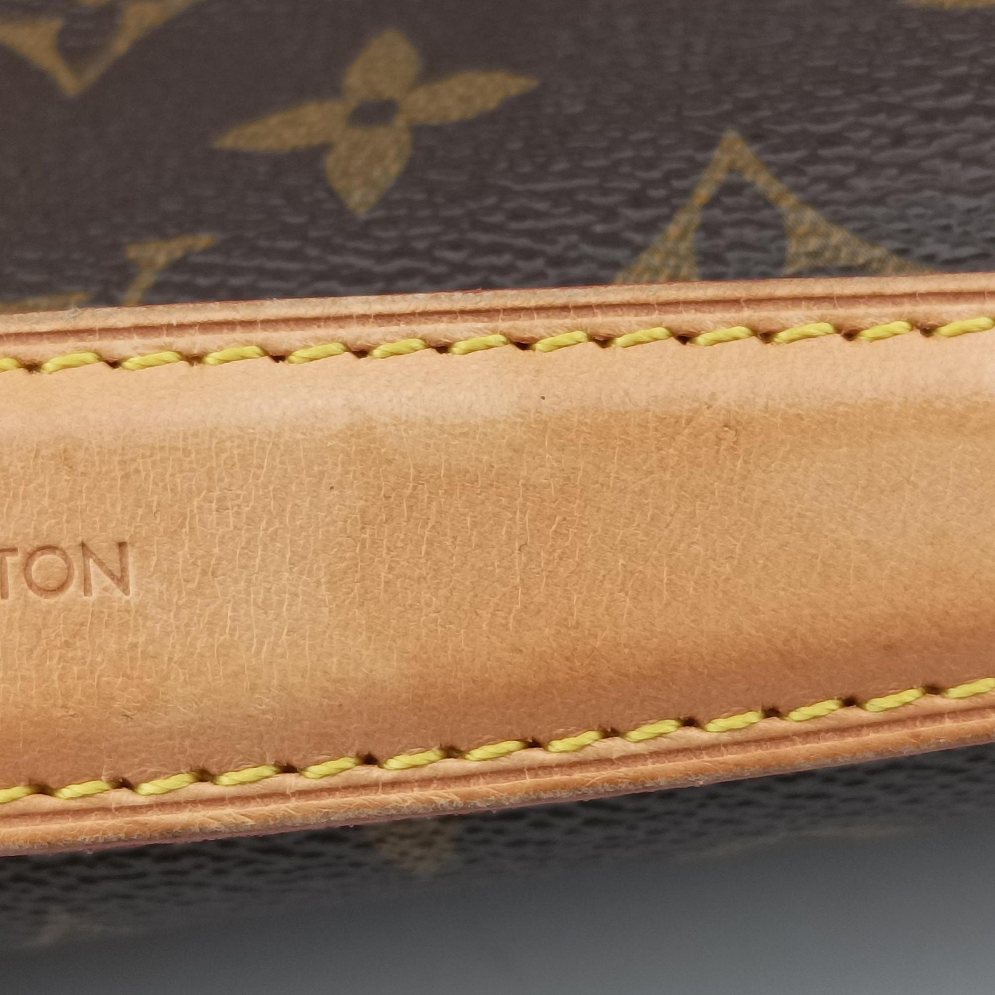 Pre-owned Louis Vuitton Pochette Metis MM Brown Monogram Canvas M44875 shoulderbag | stylenewstar
