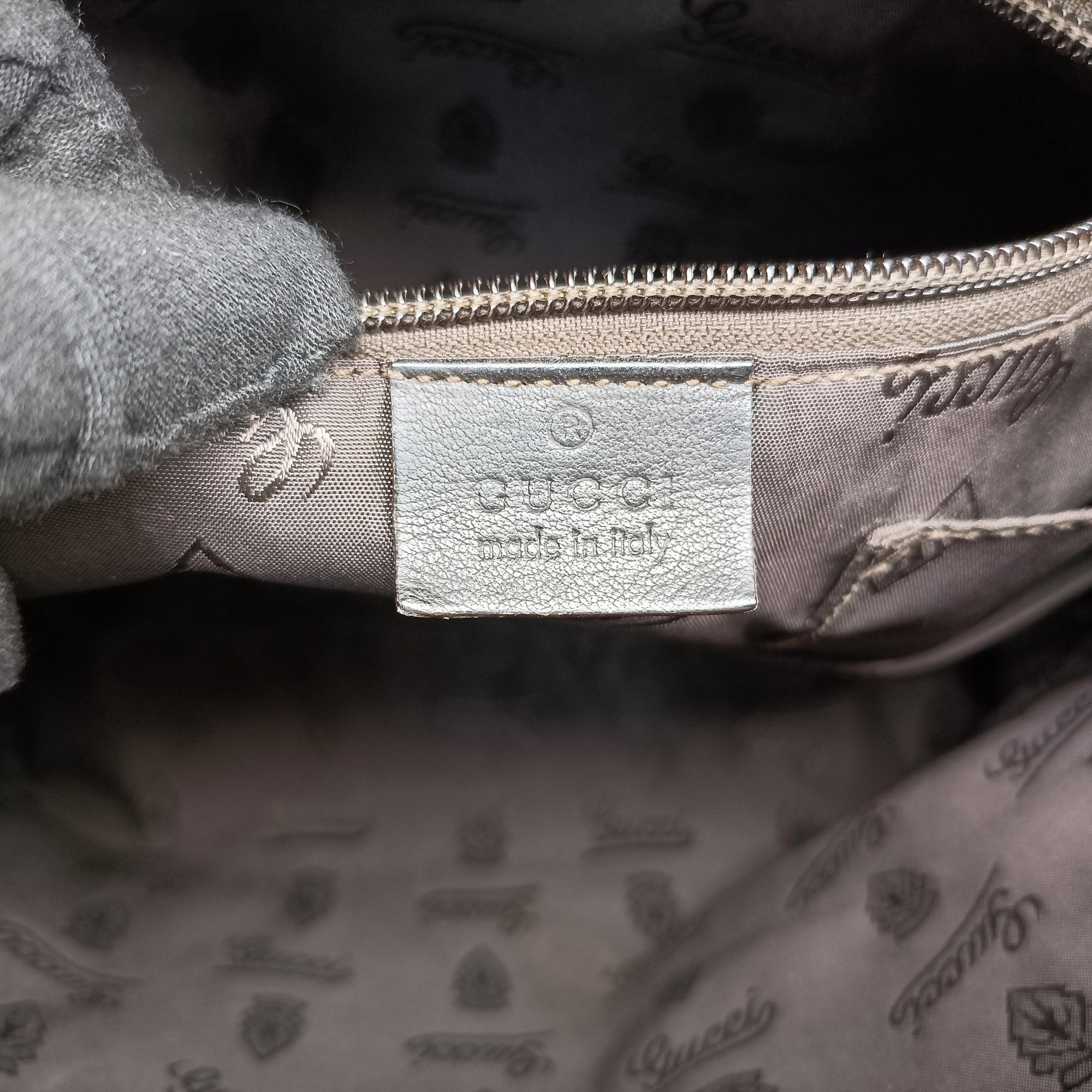Secondhand Gucci GG Imprime messenger Black Leather 201446 shoulderbag | stylenewstar