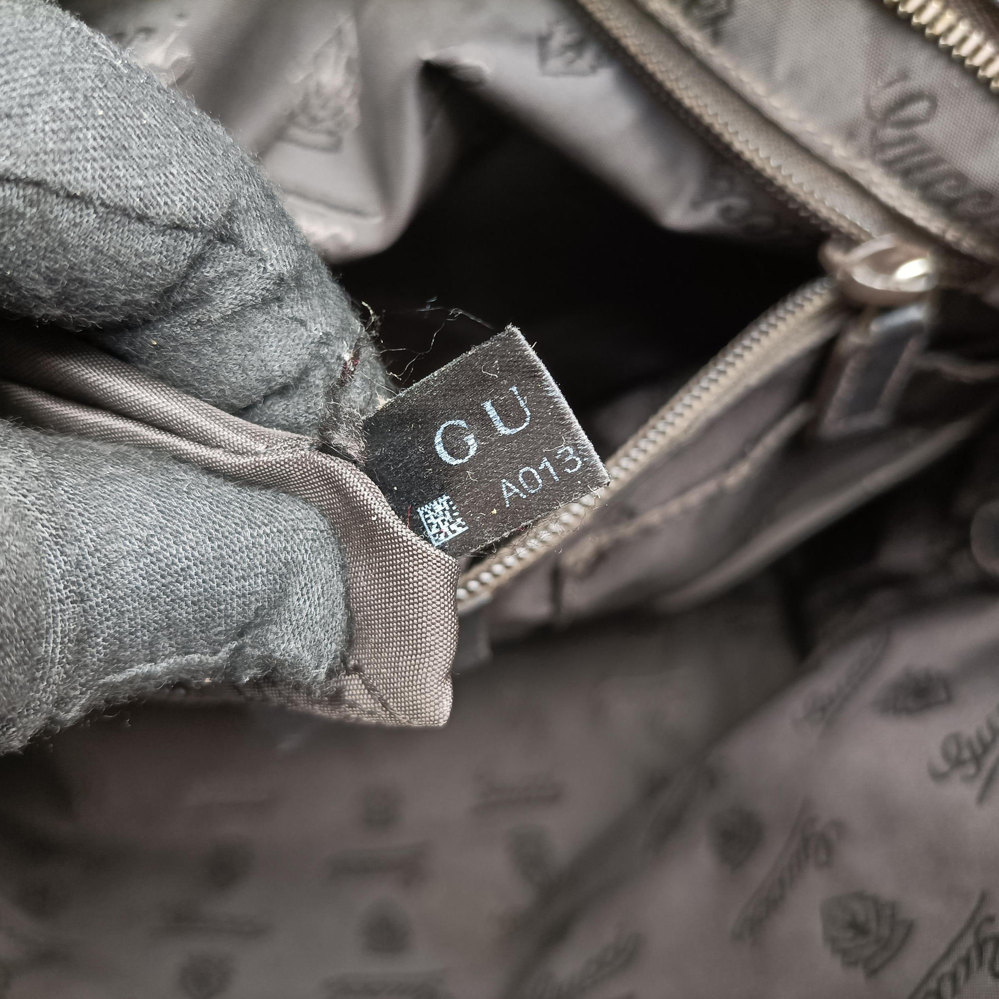 Secondhand Gucci GG Imprime messenger Black Leather 201446 shoulderbag | stylenewstar