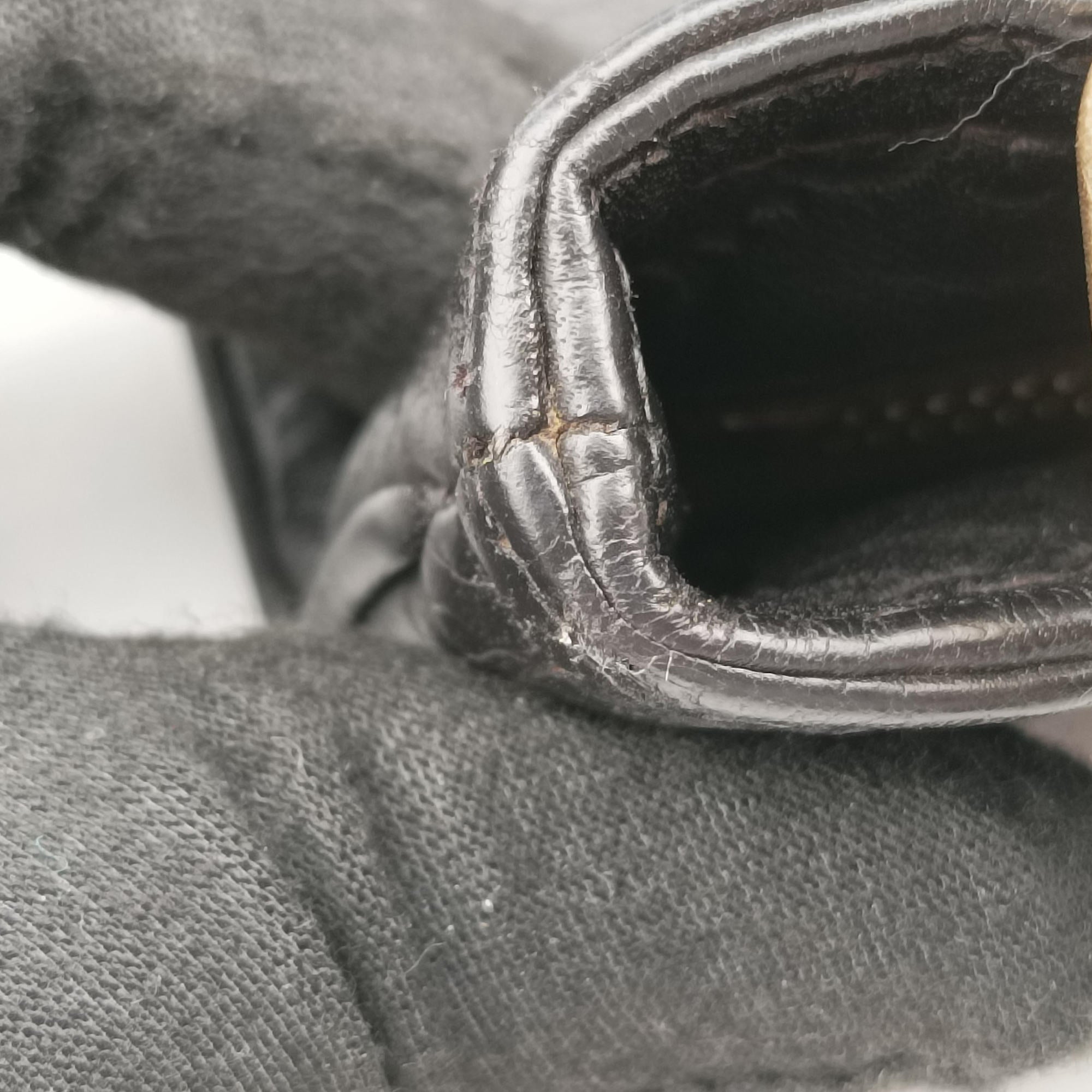 Secondhand Gucci GG Imprime messenger Black Leather 201446 shoulderbag | stylenewstar