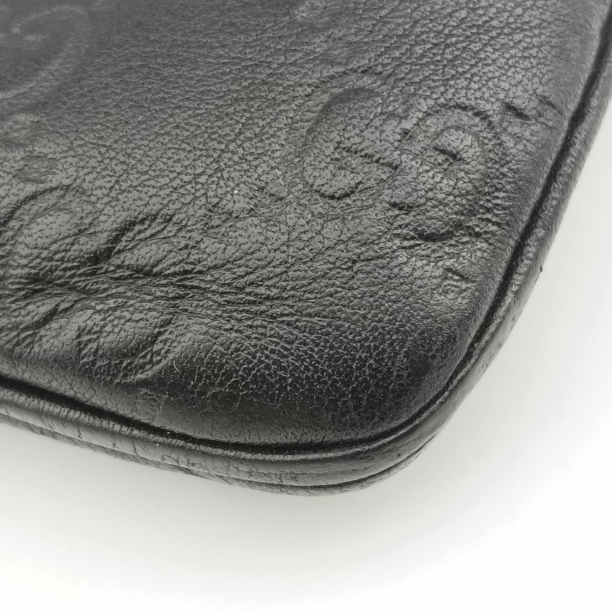 Secondhand Gucci GG Imprime messenger Black Leather 201446 shoulderbag | stylenewstar