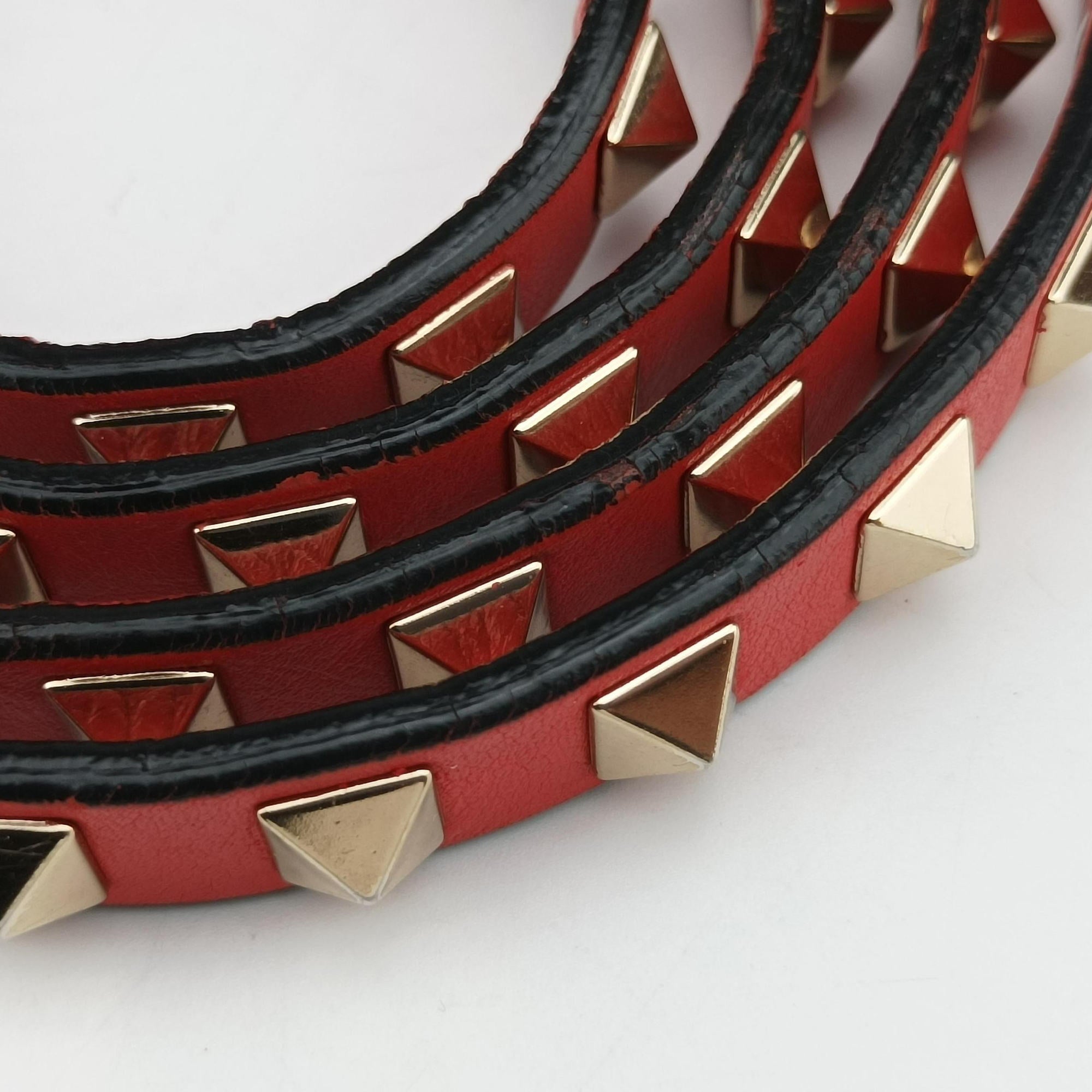Secondhand Valentino Rockstud Red Leather  shoulderbag | stylenewstar