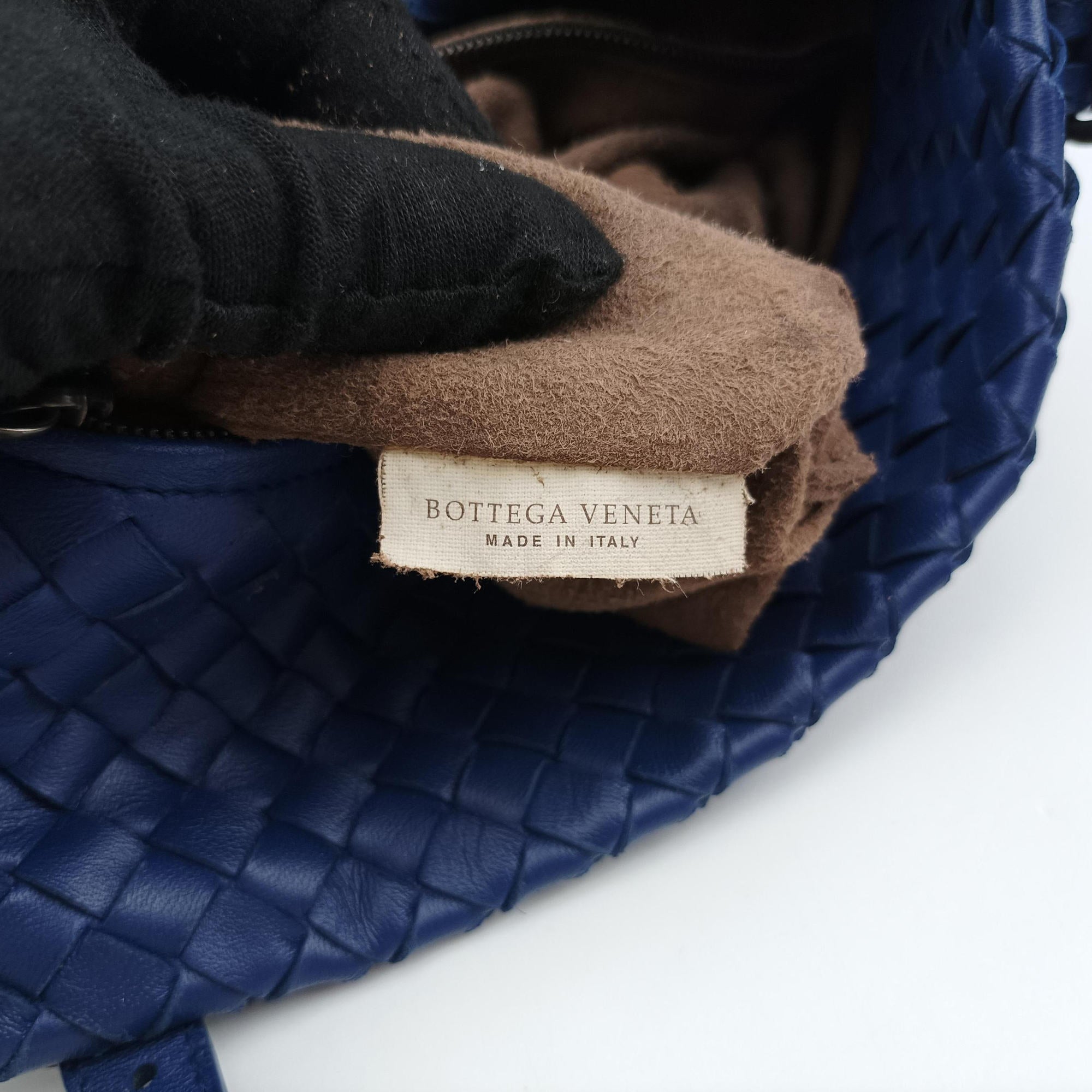 Vintage Bottega Veneta Cesta Intrecciato Blue lambskin  handbag | stylenewstar