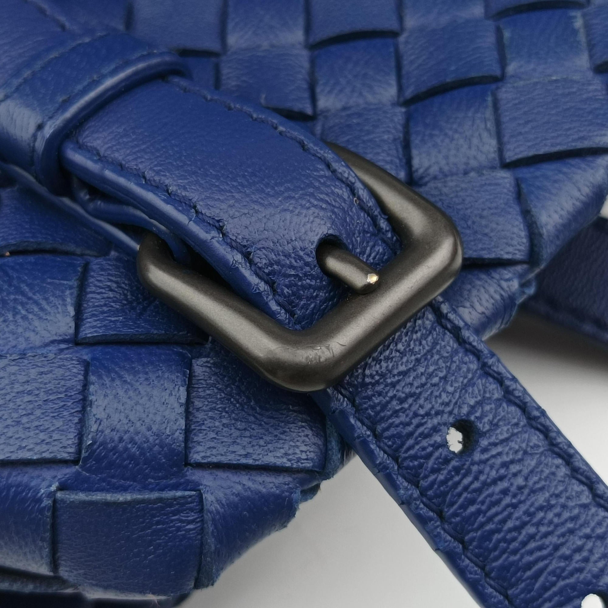 Vintage Bottega Veneta Cesta Intrecciato Blue lambskin  handbag | stylenewstar