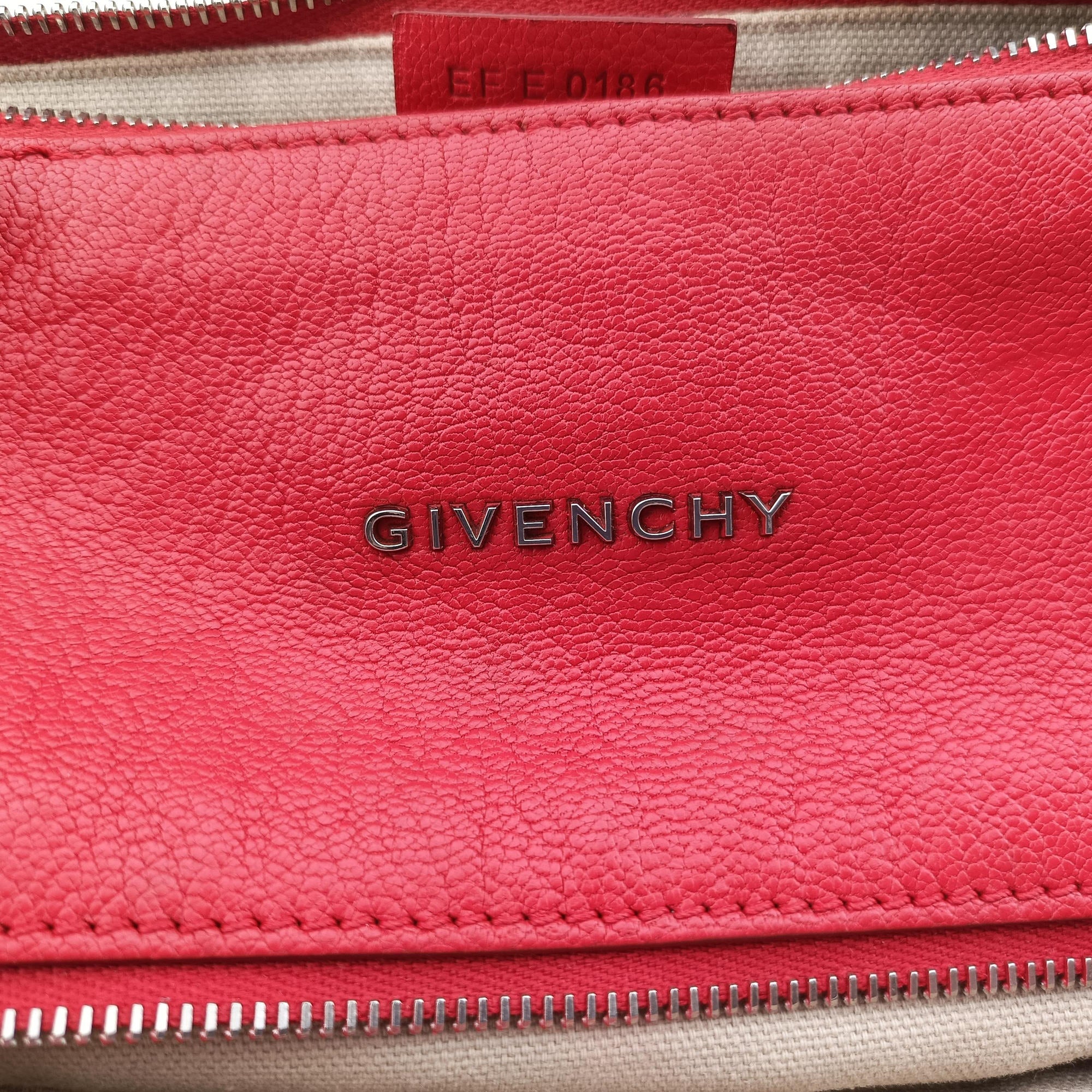 Pre-owned Givenchy Pandora Red Leather  shoulderbag | stylenewstar