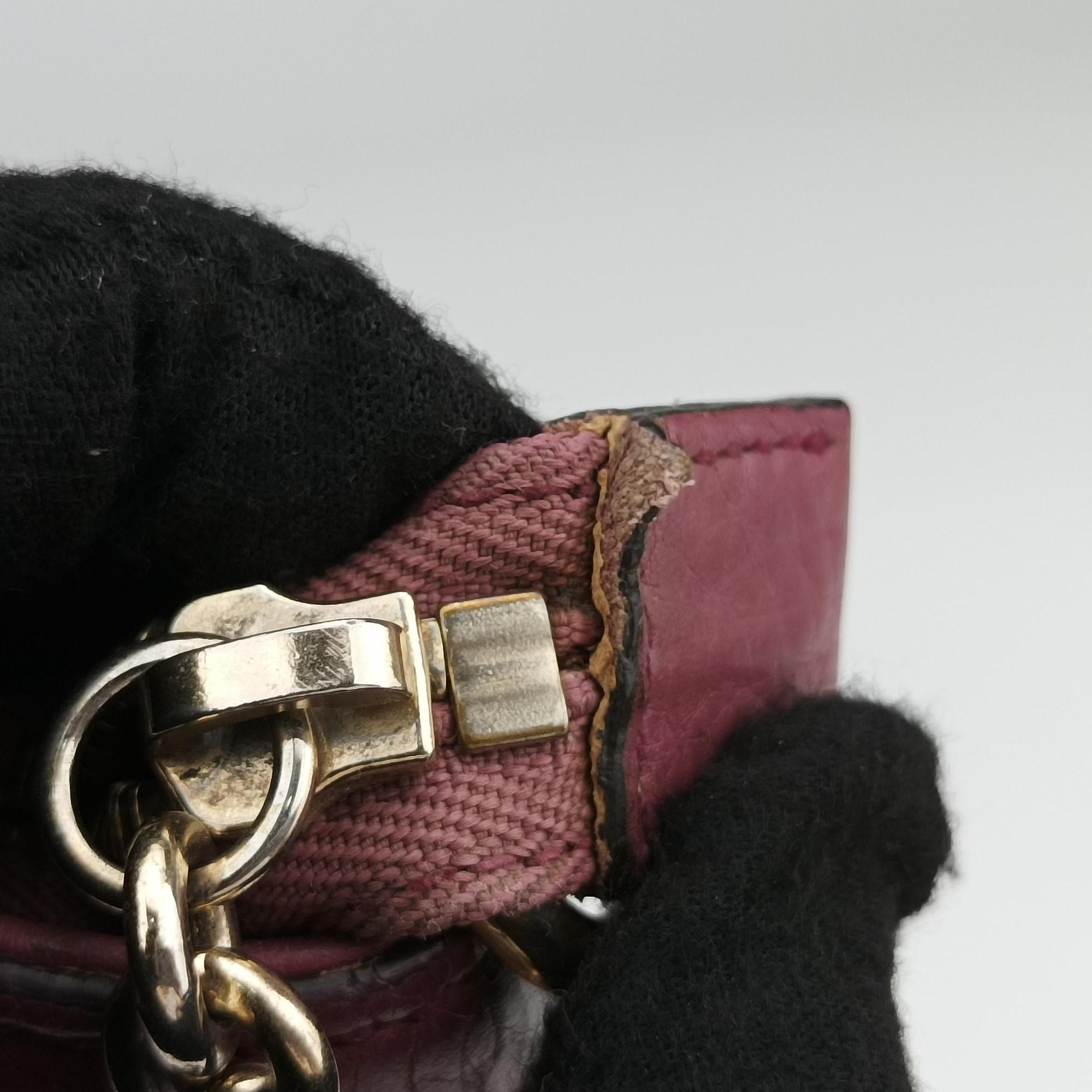 Pre-owned Gucci Soho Purple Leather 369176 shoulderbag | stylenewstar