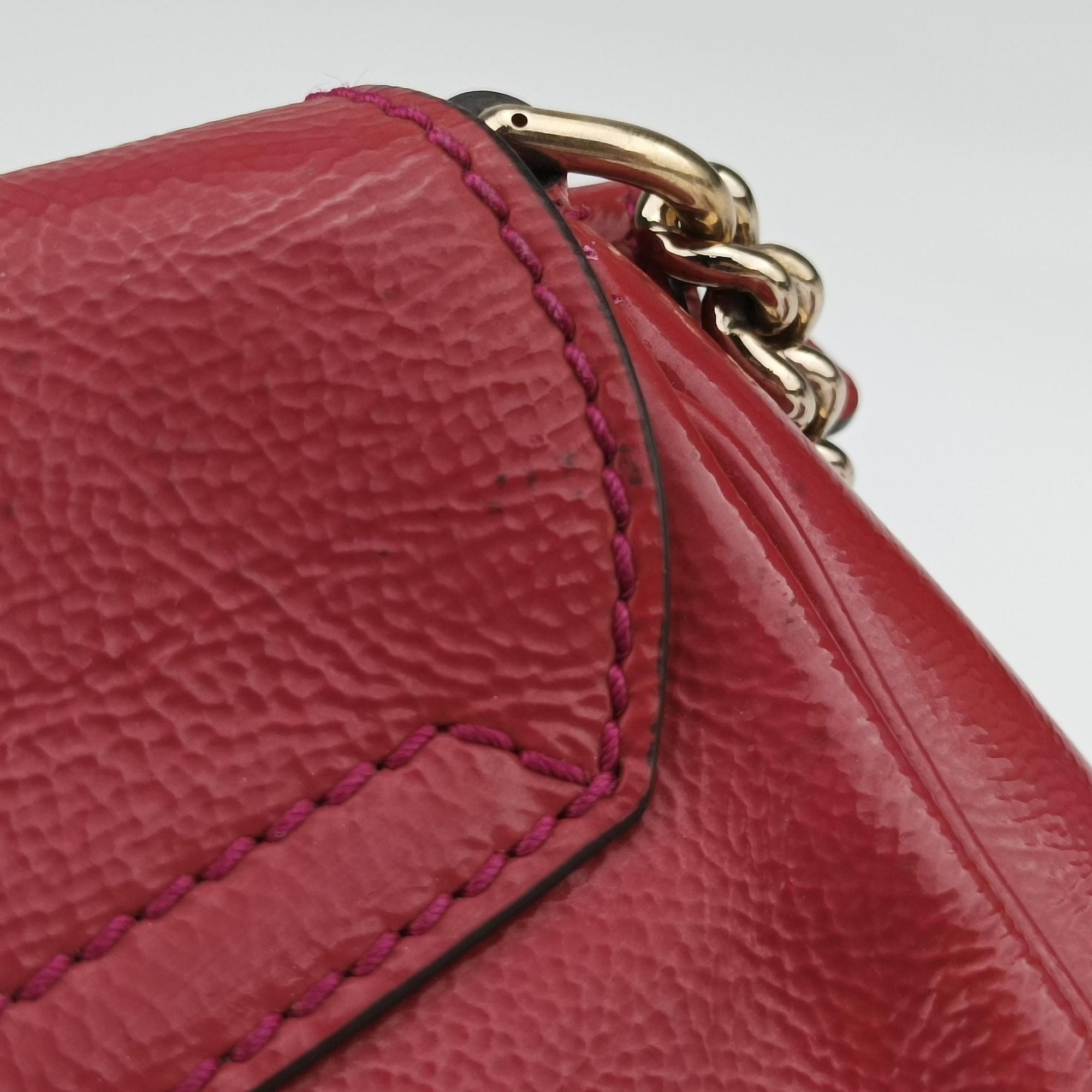 Pre-owned Gucci Soho RoseRed Patent Leather 323190 shoulderbag | stylenewstar