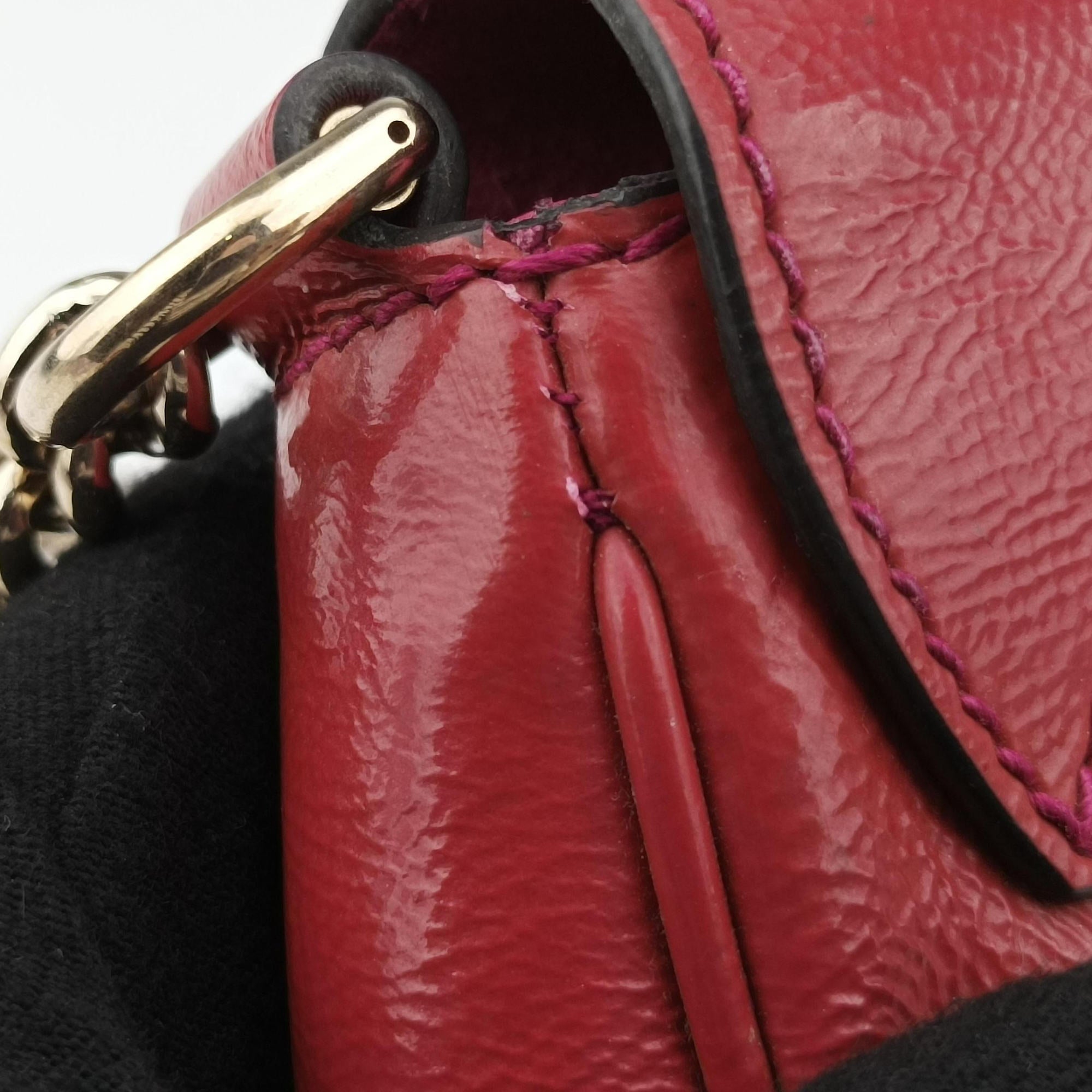 Pre-owned Gucci Soho RoseRed Patent Leather 323190 shoulderbag | stylenewstar