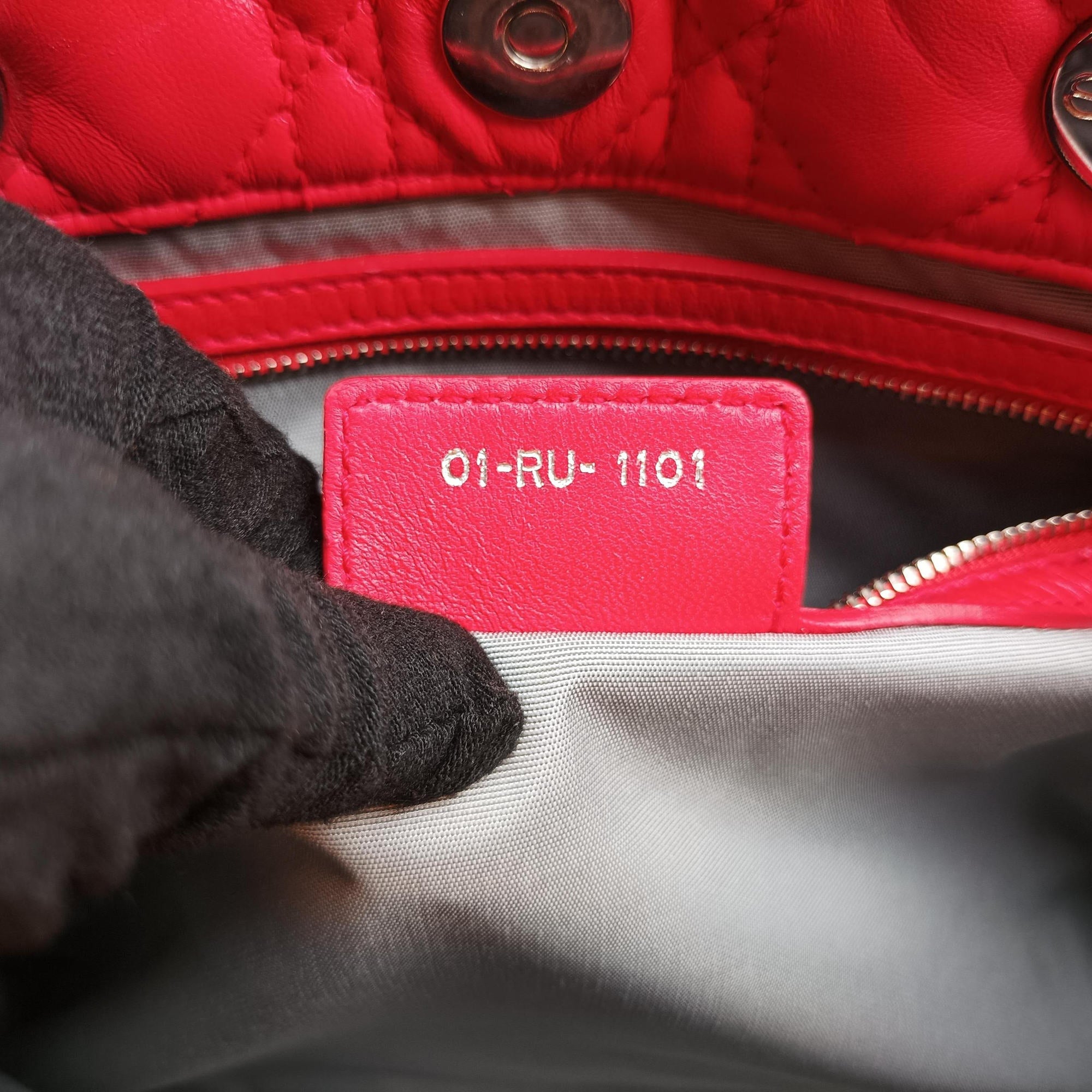 Pre-owned Christian Dior Cannage Dior Soft Shopping Red lambskin  shoulderbag | stylenewstar
