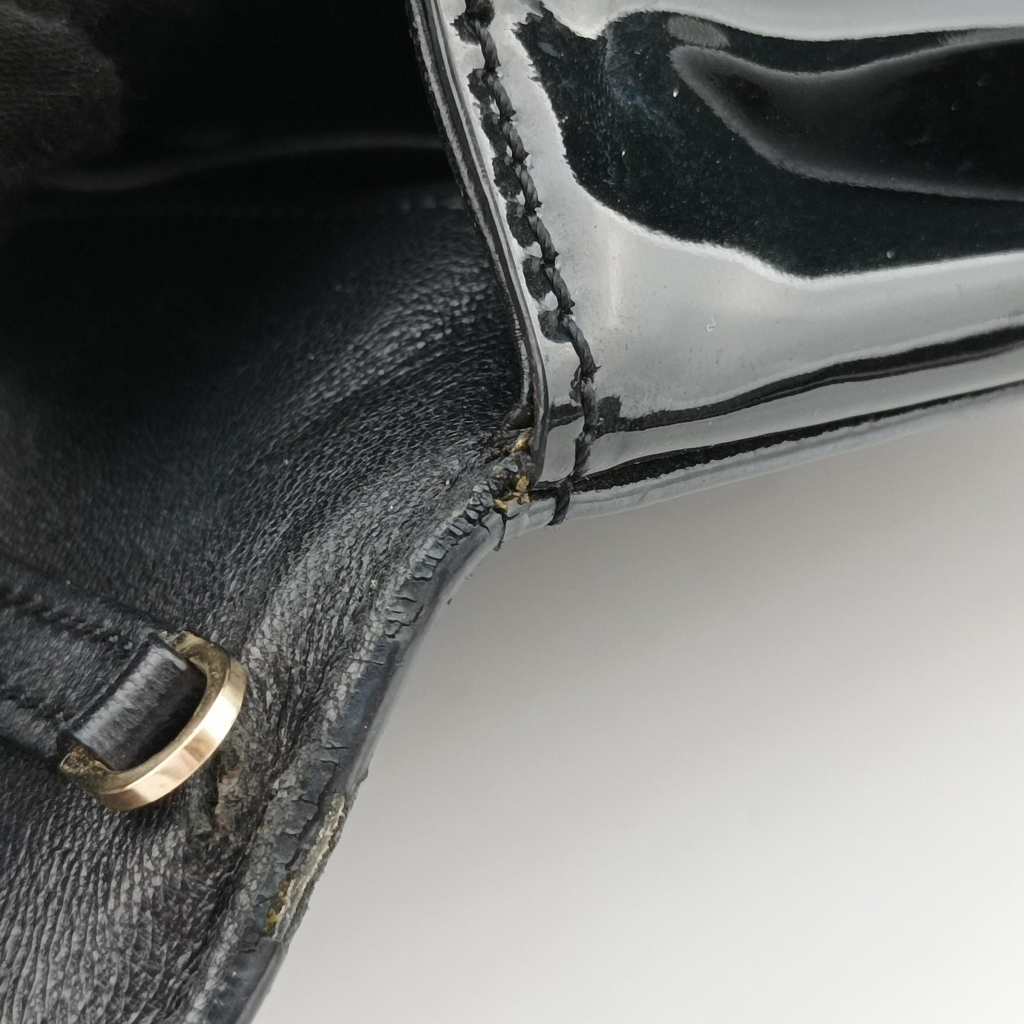 Pre-owned VERSACE La Medusa Black Enamel  clutchbag | stylenewstar