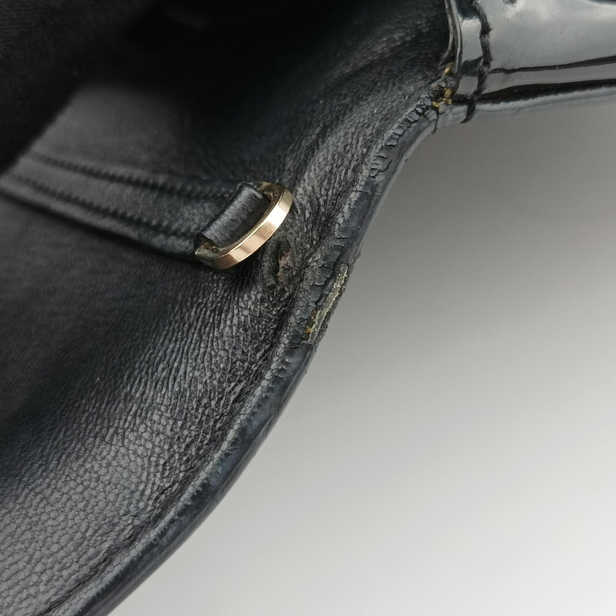 Pre-owned VERSACE La Medusa Black Enamel  clutchbag | stylenewstar