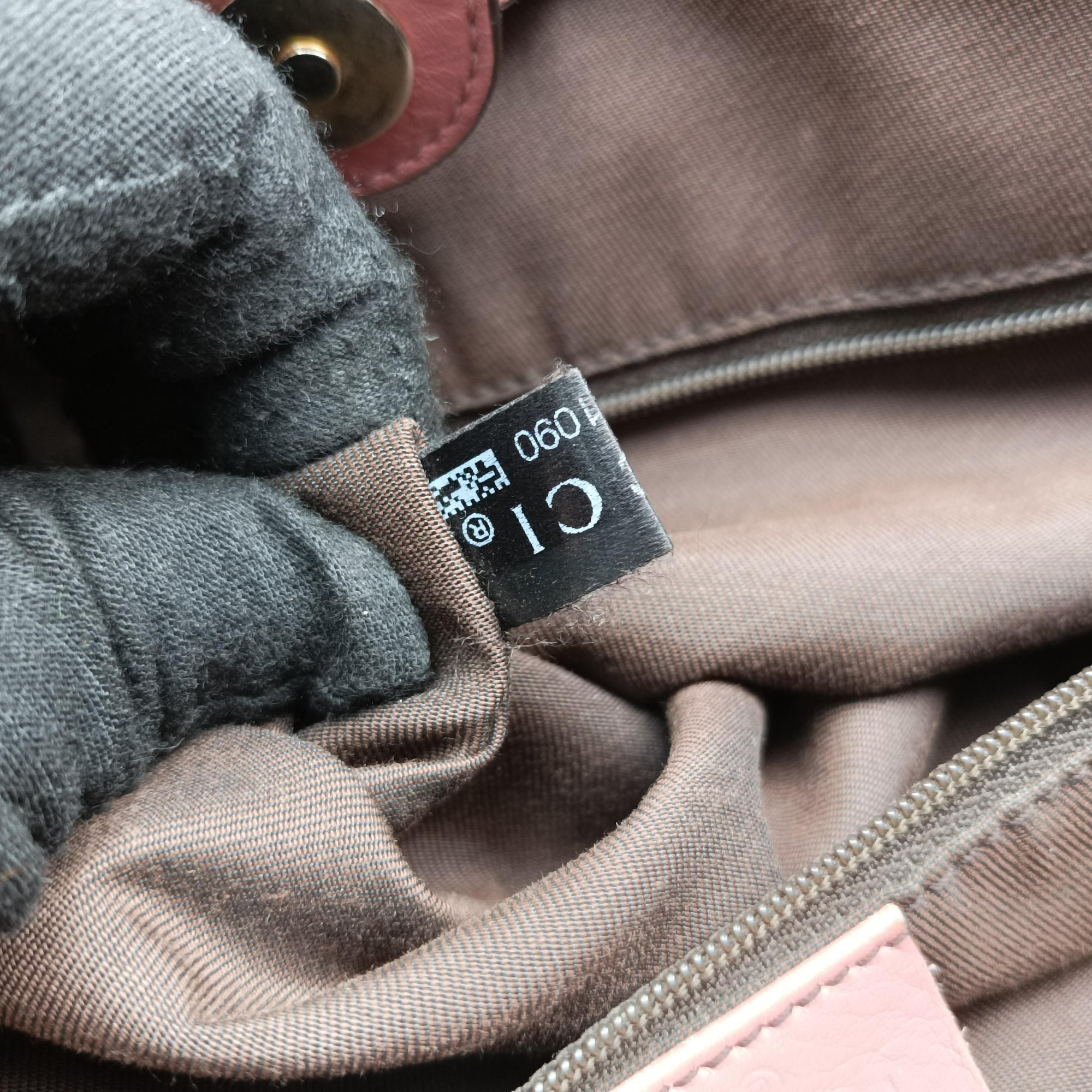 Pre-owned Gucci Sukey Beige × Brown × Pink canvas×leather 211944 handbag | stylenewstar