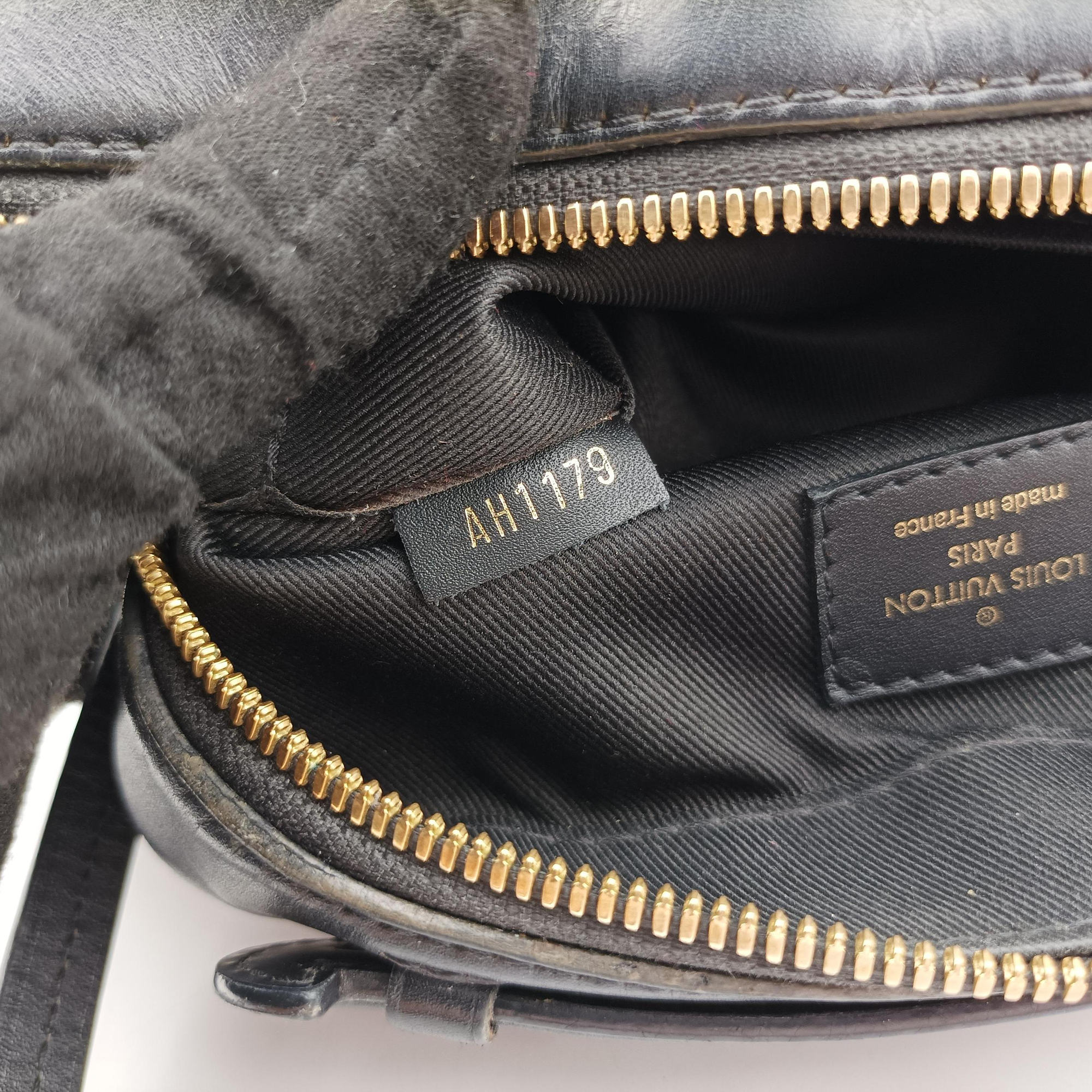 Pre-owned Louis Vuitton SAINTONGE brown×Noir Monogram Canvas×calf leather M43555 shoulderbag | stylenewstar
