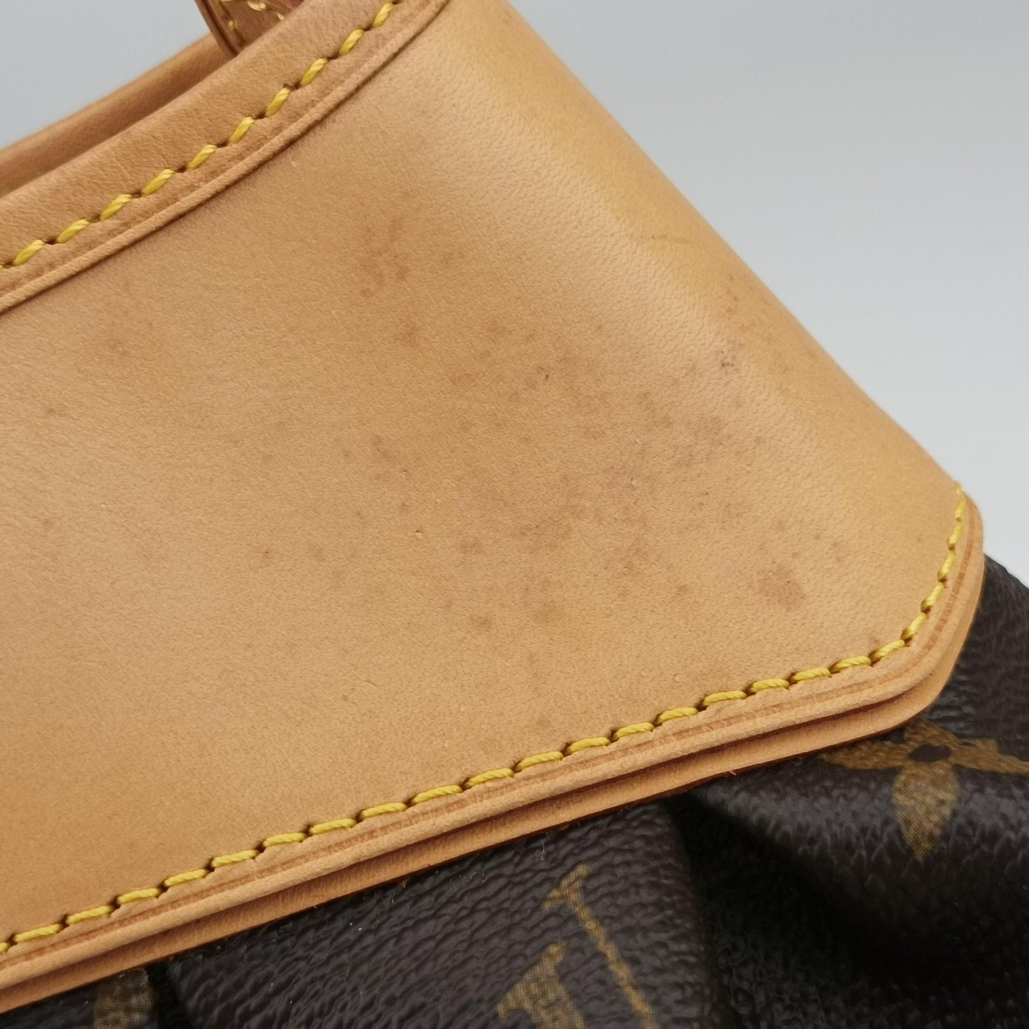 Pre-owned Louis Vuitton BOETIE MM Brown Monogram Canvas M45714 handbag | stylenewstar