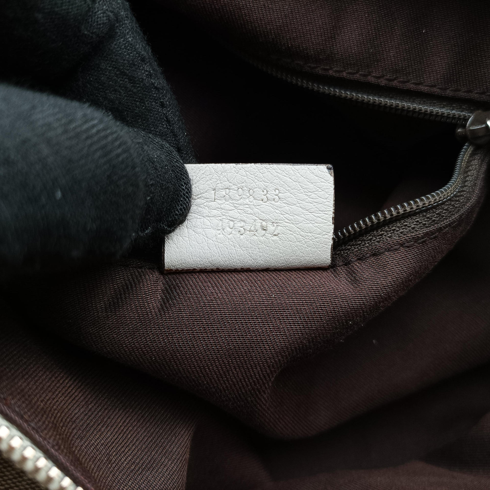 Secondhand Gucci Abbey D-ring Hobo Beige×White canvas×leather 189833 handbag | stylenewstar