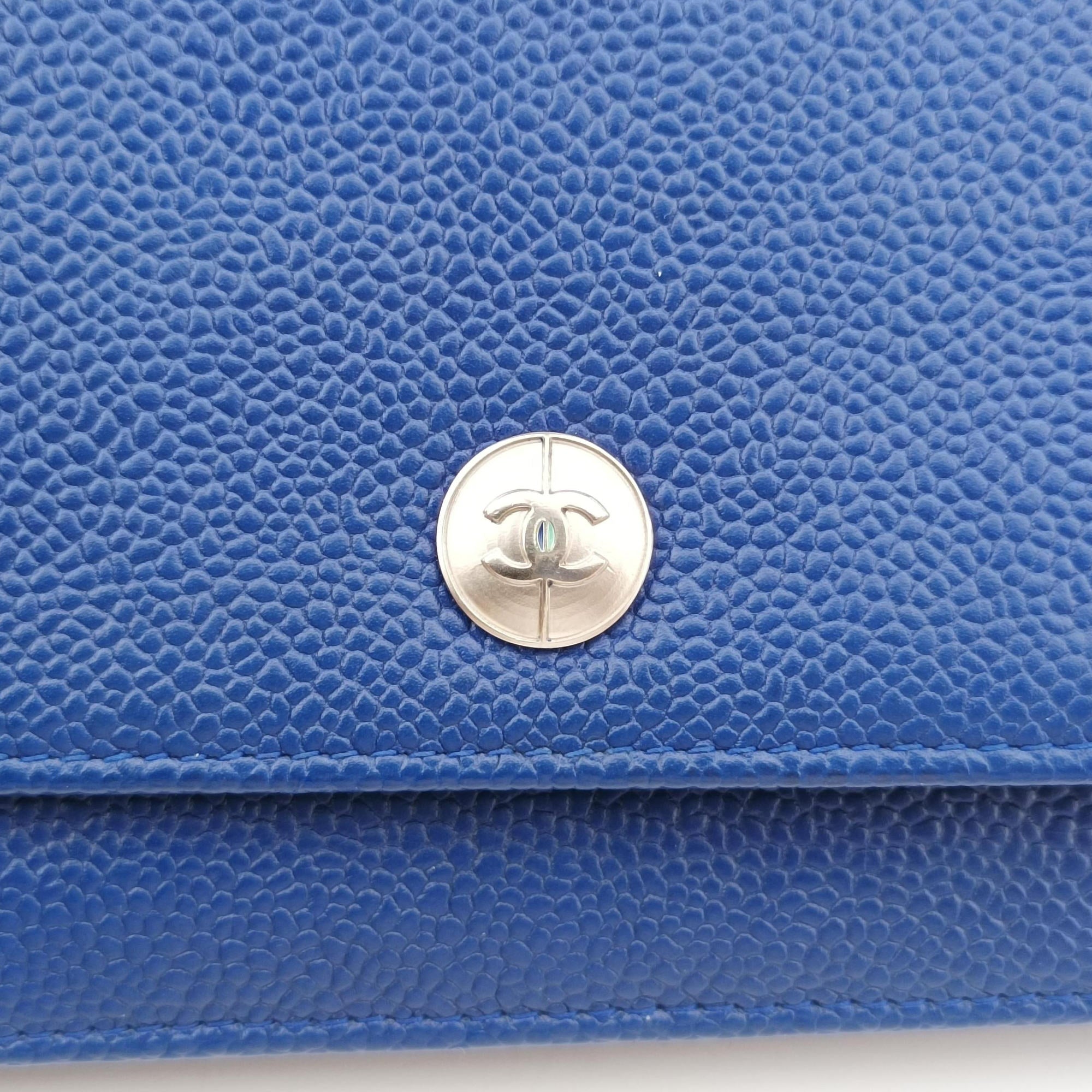 Pre-owned Chanel Caviar Wallet Chain Blue caviar skin A68872 shoulderbag | stylenewstar