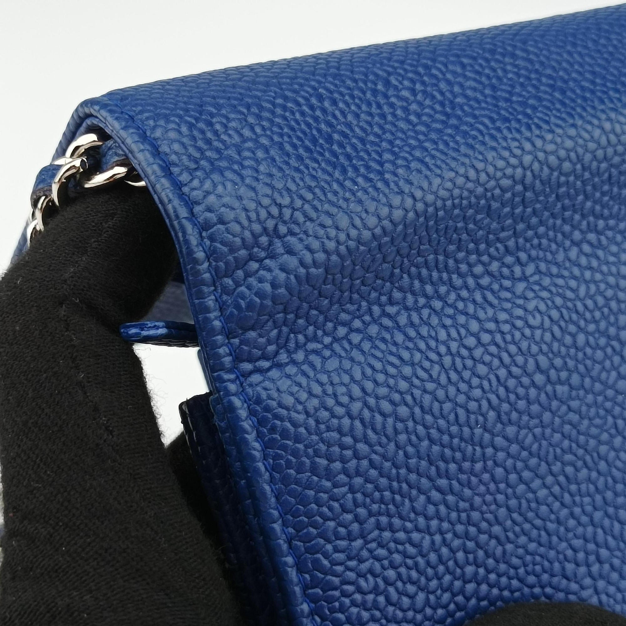 Pre-owned Chanel Caviar Wallet Chain Blue caviar skin A68872 shoulderbag | stylenewstar