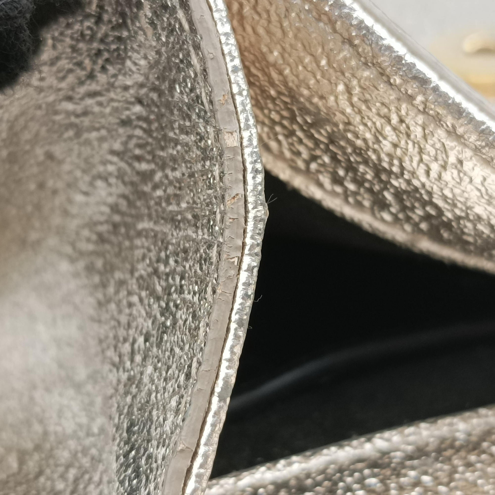 Secondhand Yves Saint Laurent KATE Golden Leather 354121 shoulderbag | stylenewstar