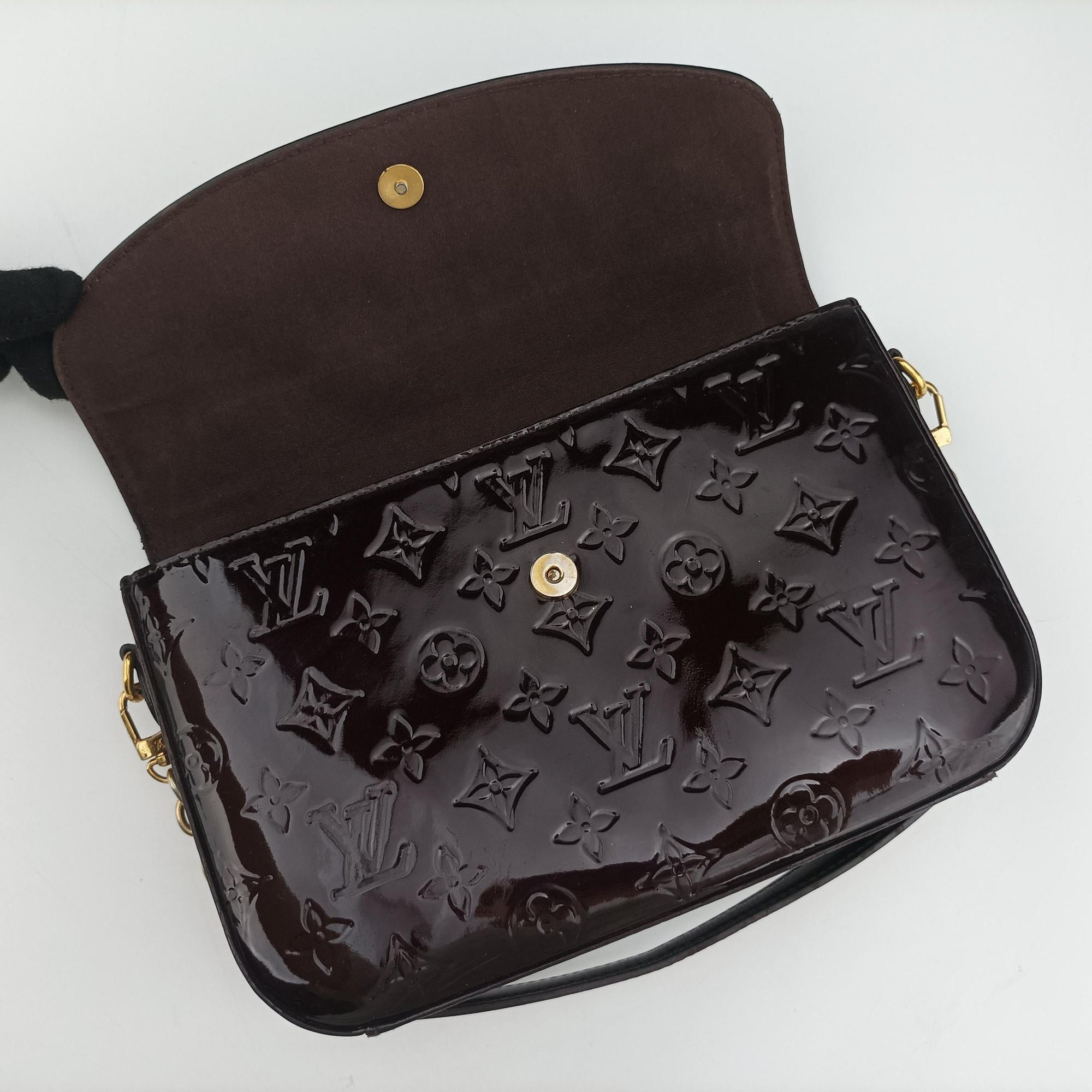 Pre-owned Louis Vuitton RODEO DRIVE AMARANTE Vernis M93598 shoulderbag | stylenewstar