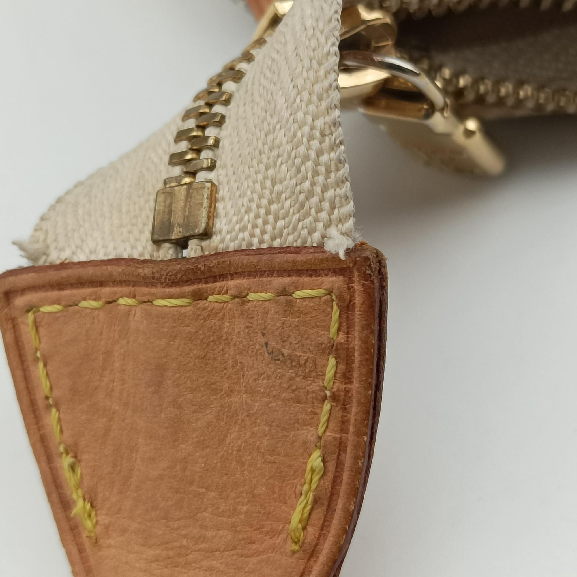 Pre-owned Louis Vuitton EVA AZUR Damier Canvas N55214 handbag | stylenewstar