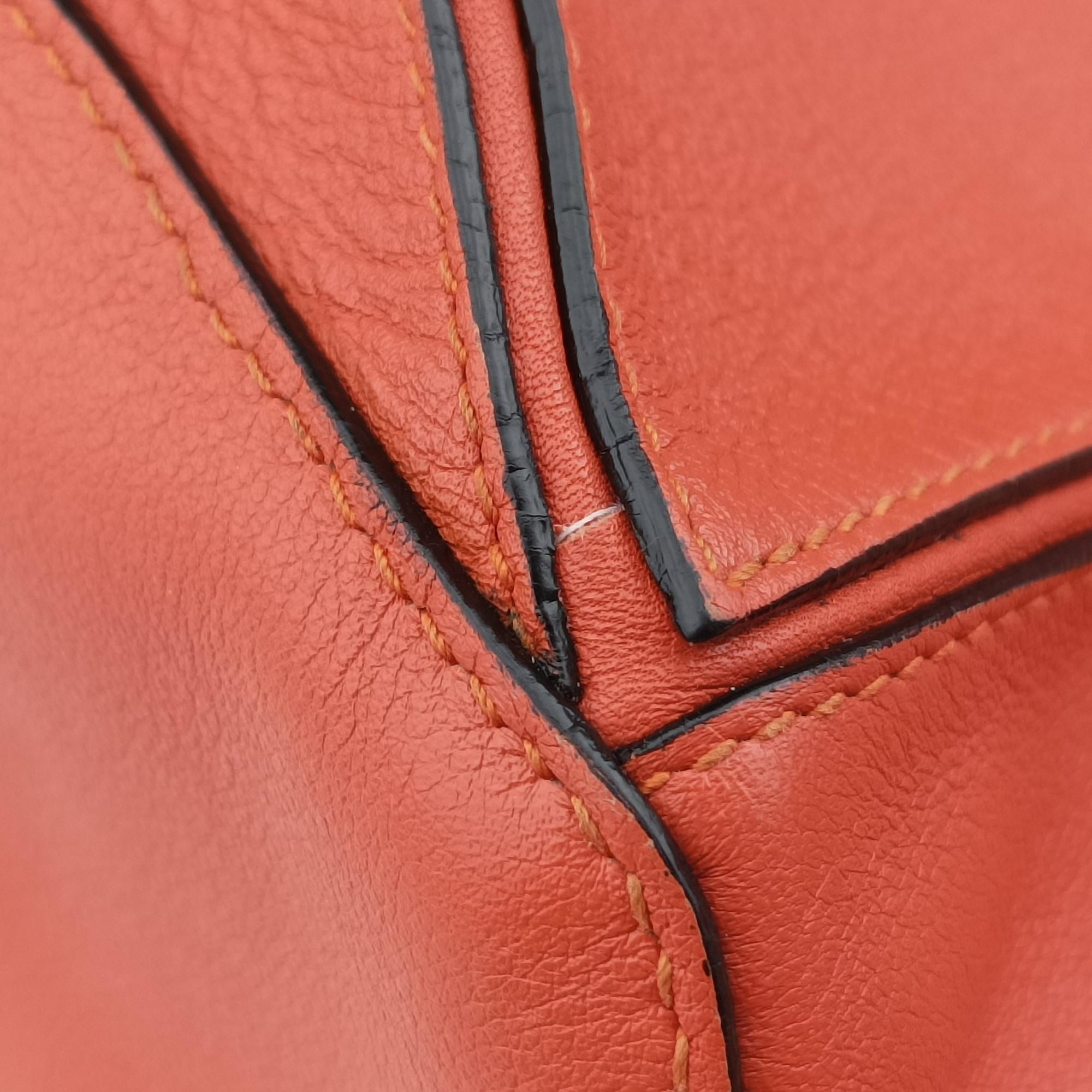 Pre-owned Loewe Puzzle Bag Medium Orange Leather  shoulderbag | stylenewstar