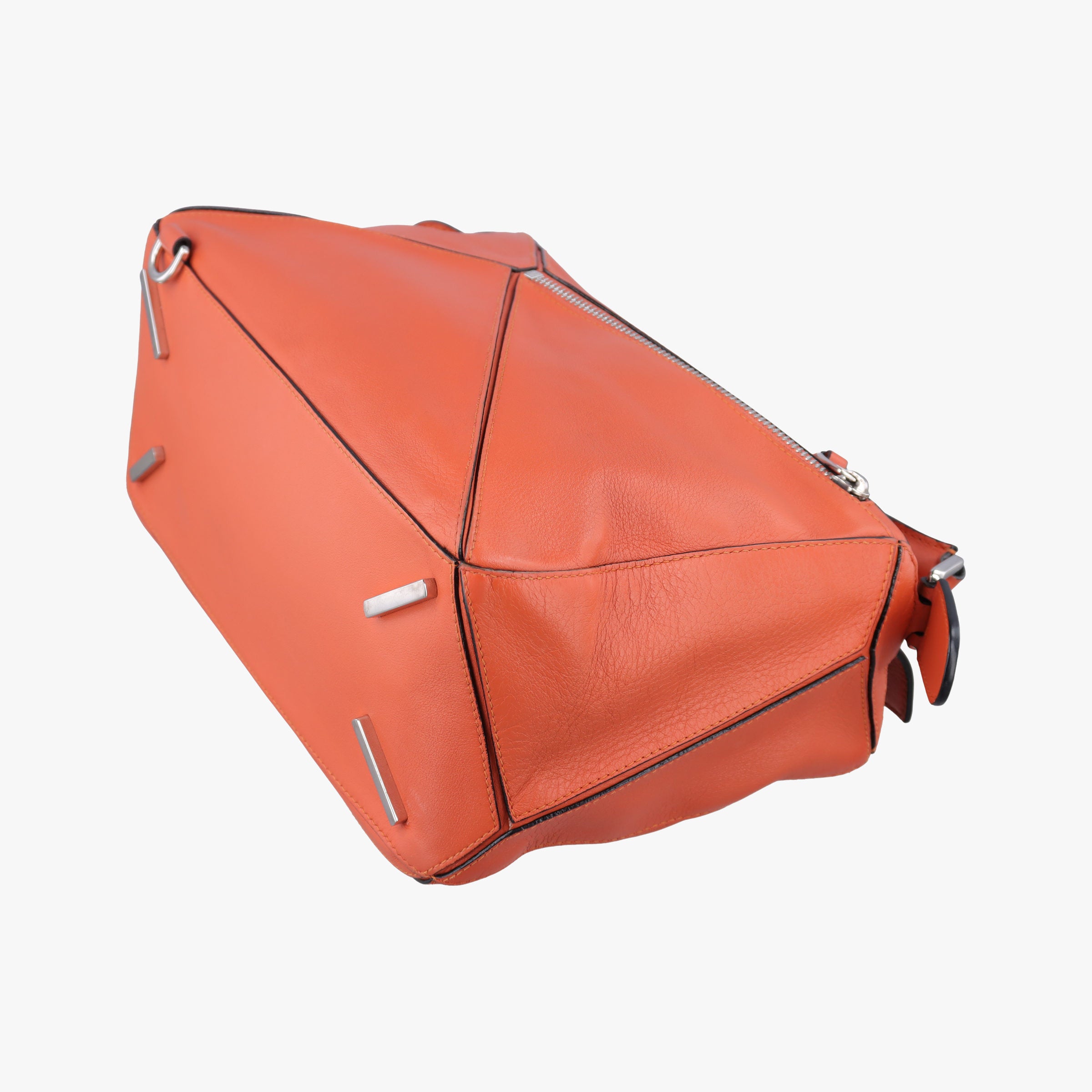 Pre-owned Loewe Puzzle Bag Medium Orange Leather  shoulderbag | stylenewstar