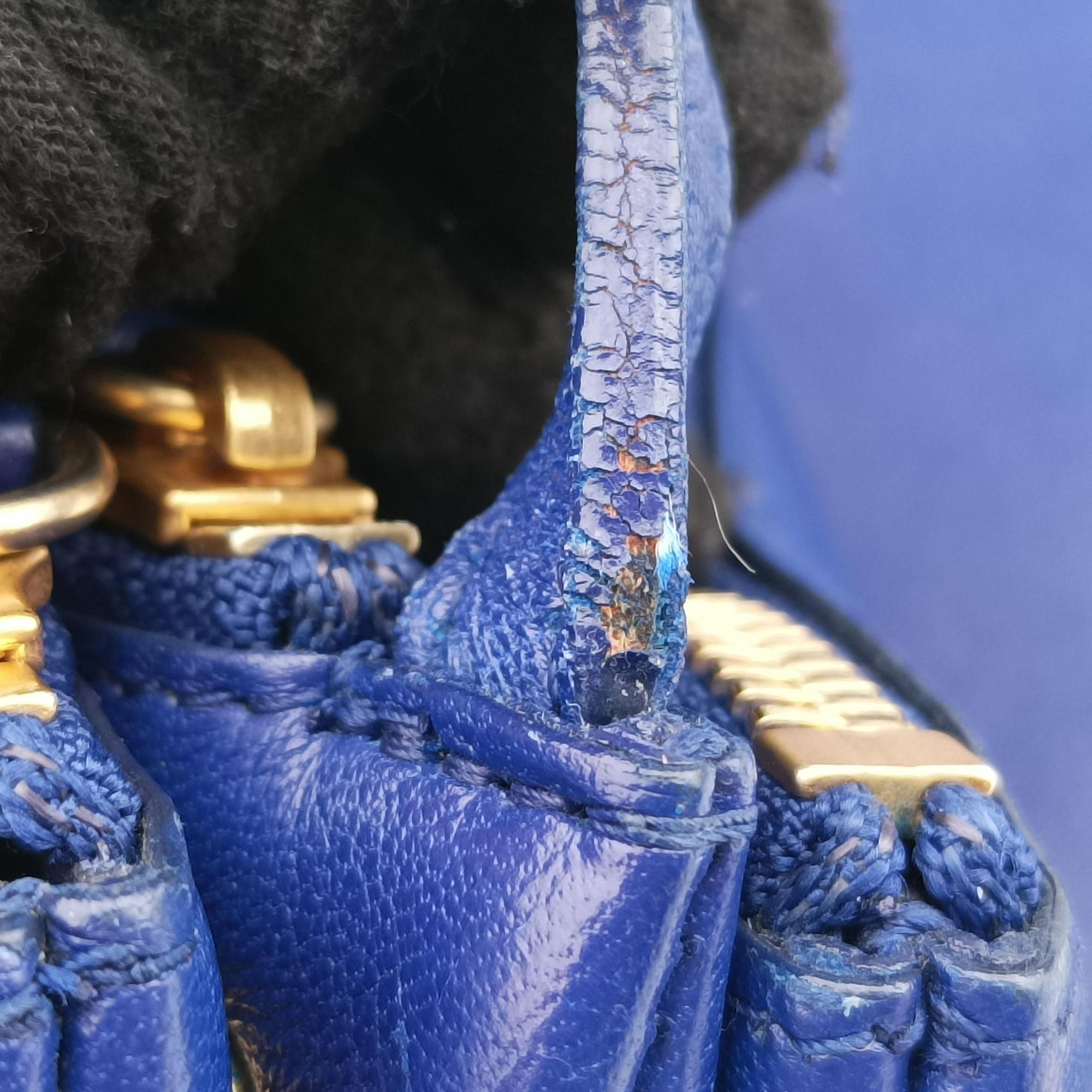 Secondhand Celine TRIO Blue Leather  shoulderbag | stylenewstar