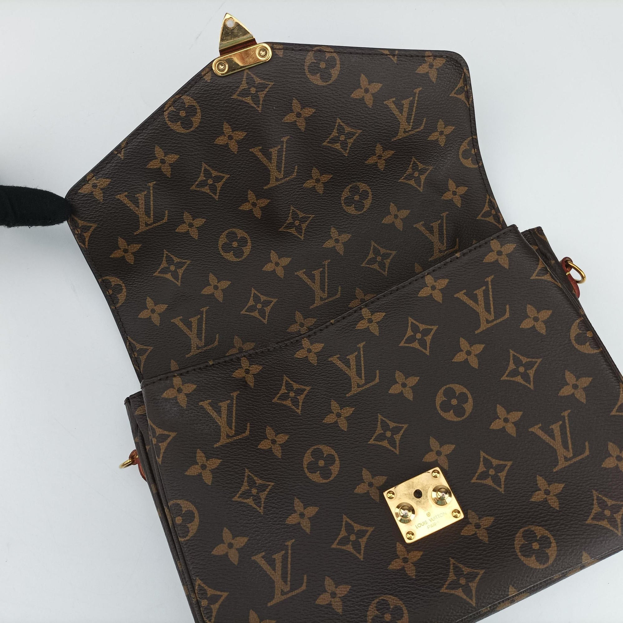 Pre-owned Louis Vuitton Pochette Metis MM Brown Monogram Canvas M44875 shoulderbag | stylenewstar