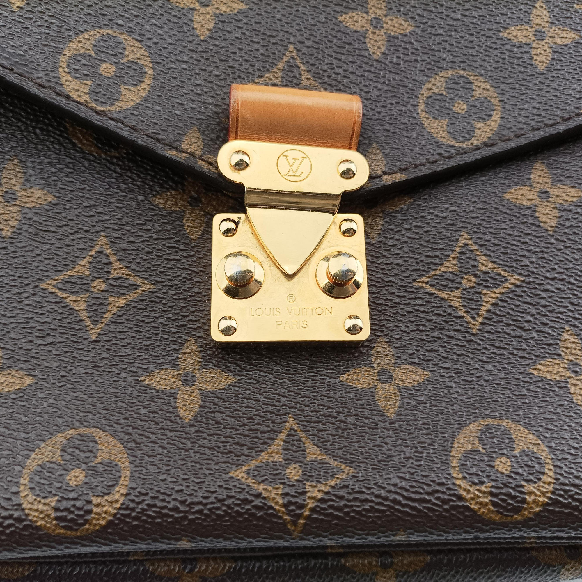 Vintage Louis Vuitton Pochette Metis MM Brown Monogram Canvas M44875 shoulderbag | stylenewstar