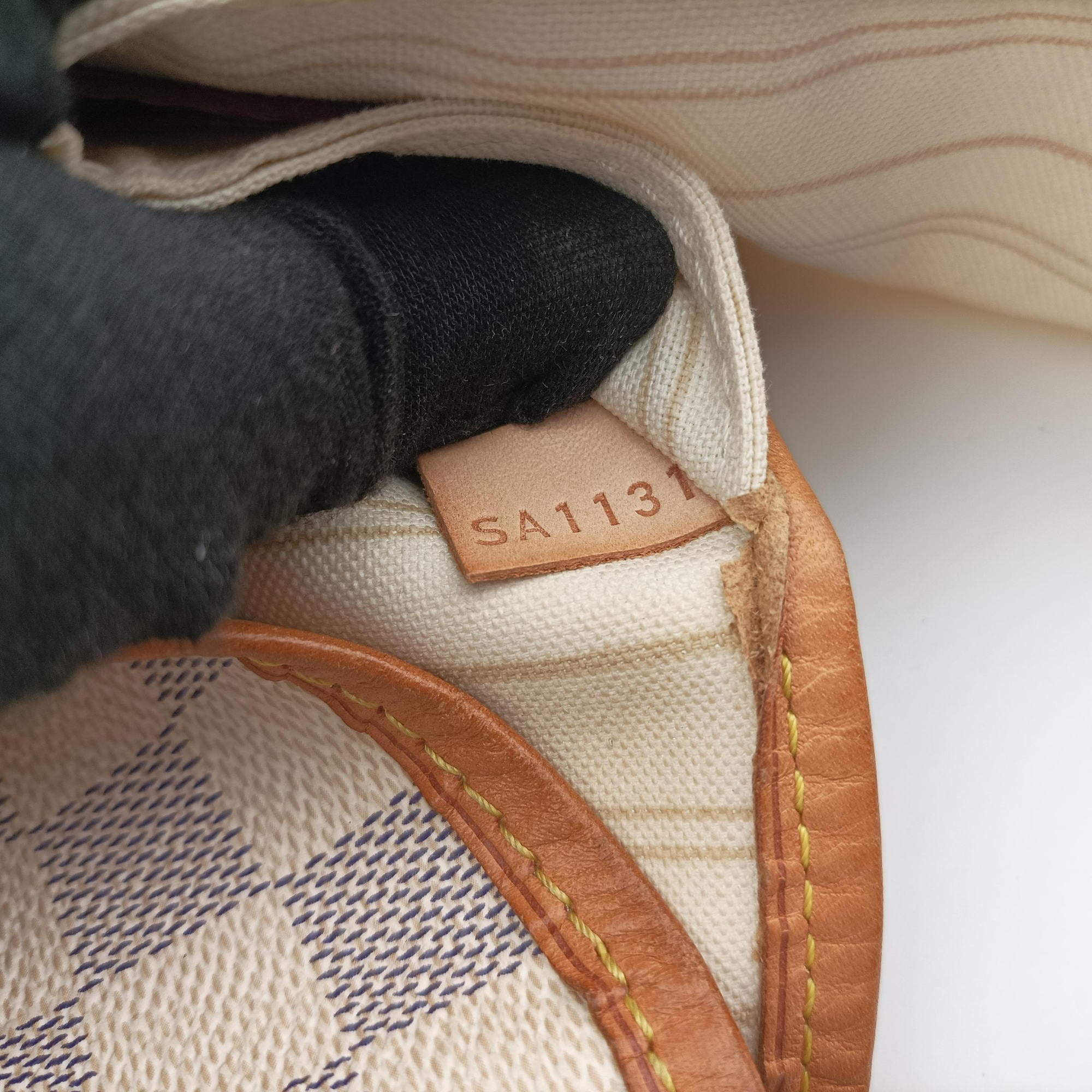Secondhand Louis Vuitton Neverfull MM Azur Damier Canvas N51107 handbag | stylenewstar