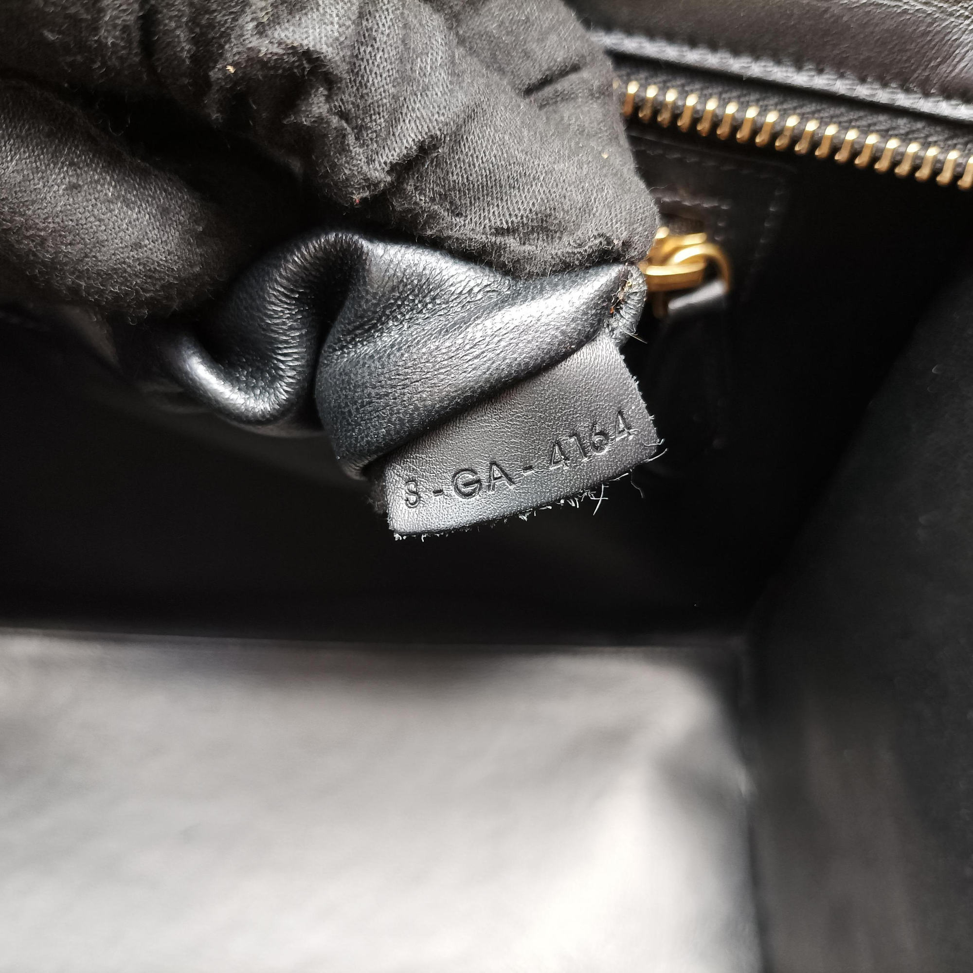 Pre-owned Celine Luggage Micro shopper Black × Ivory × Orange Canvas × Leather  handbag | stylenewstar