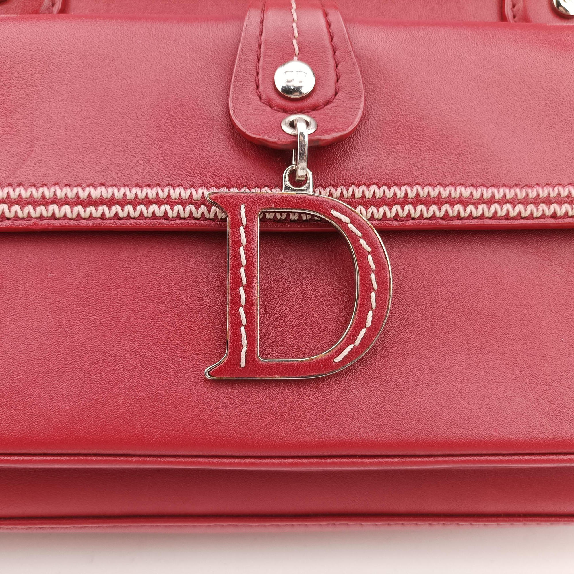 Pre-owned Christian Dior D charm Red Leather  handbag | stylenewstar