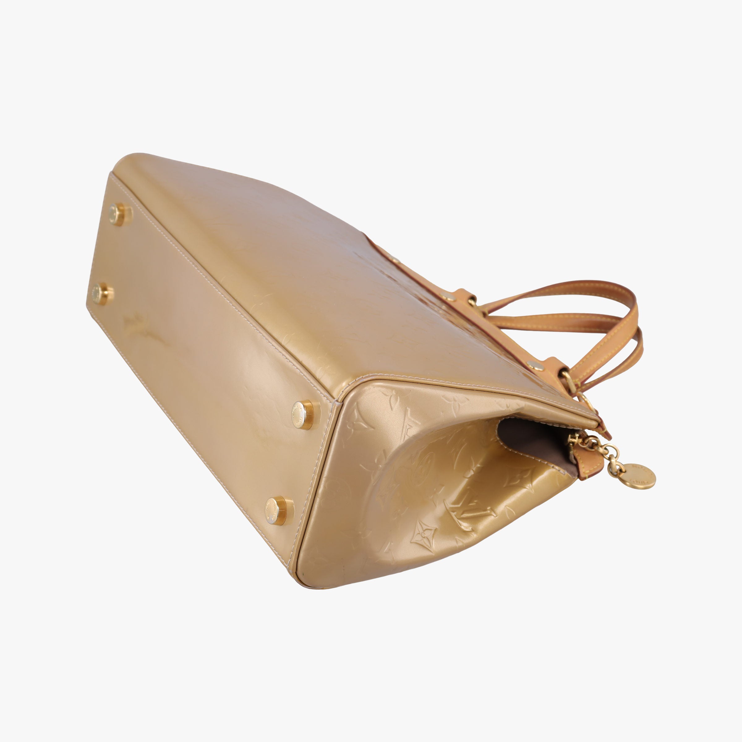 Secondhand Louis Vuitton Brea MM Beige Poodle Vernis M91755 shoulderbag | stylenewstar