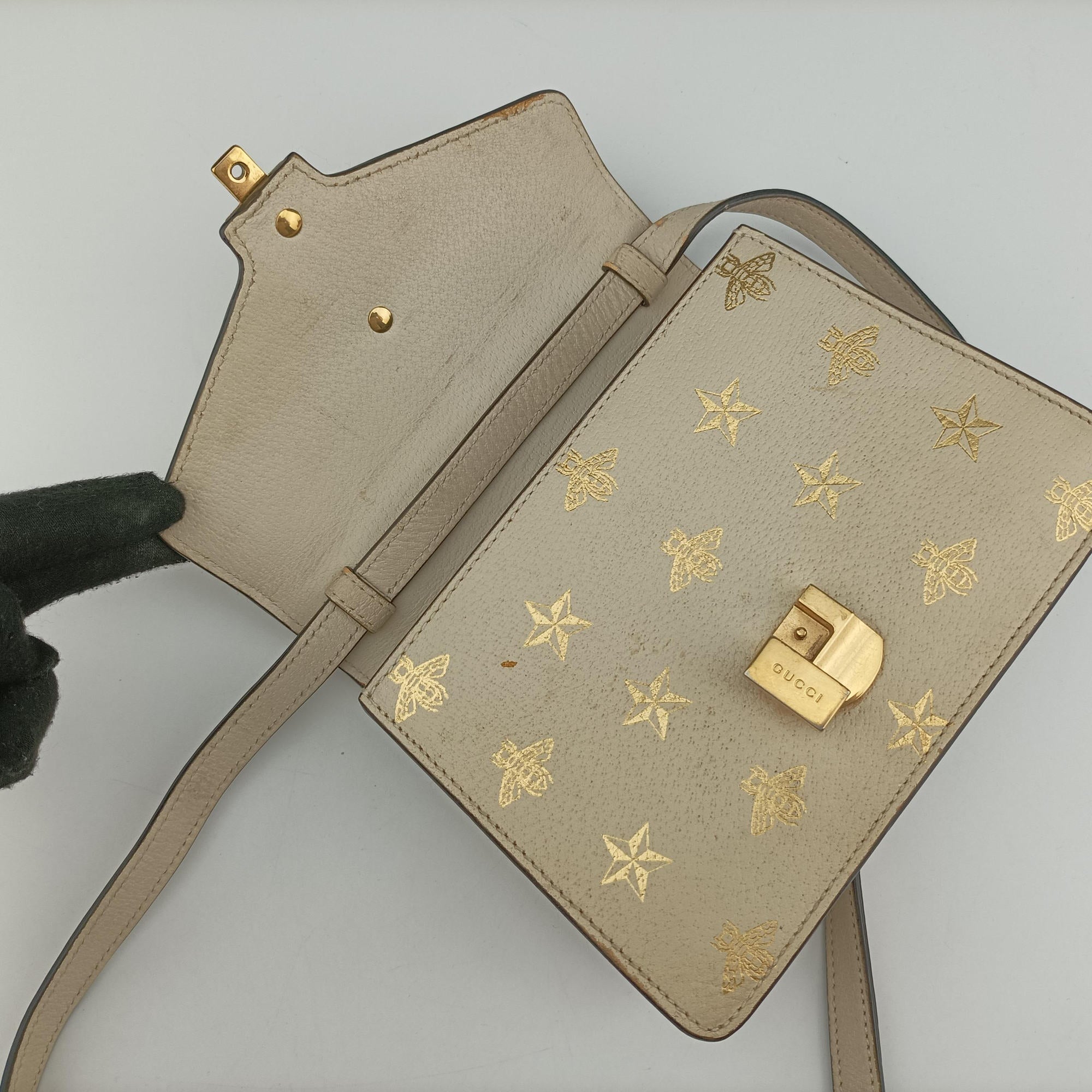 Vintage Gucci Sylvie White×black×red Leather 470270 shoulderbag | stylenewstar