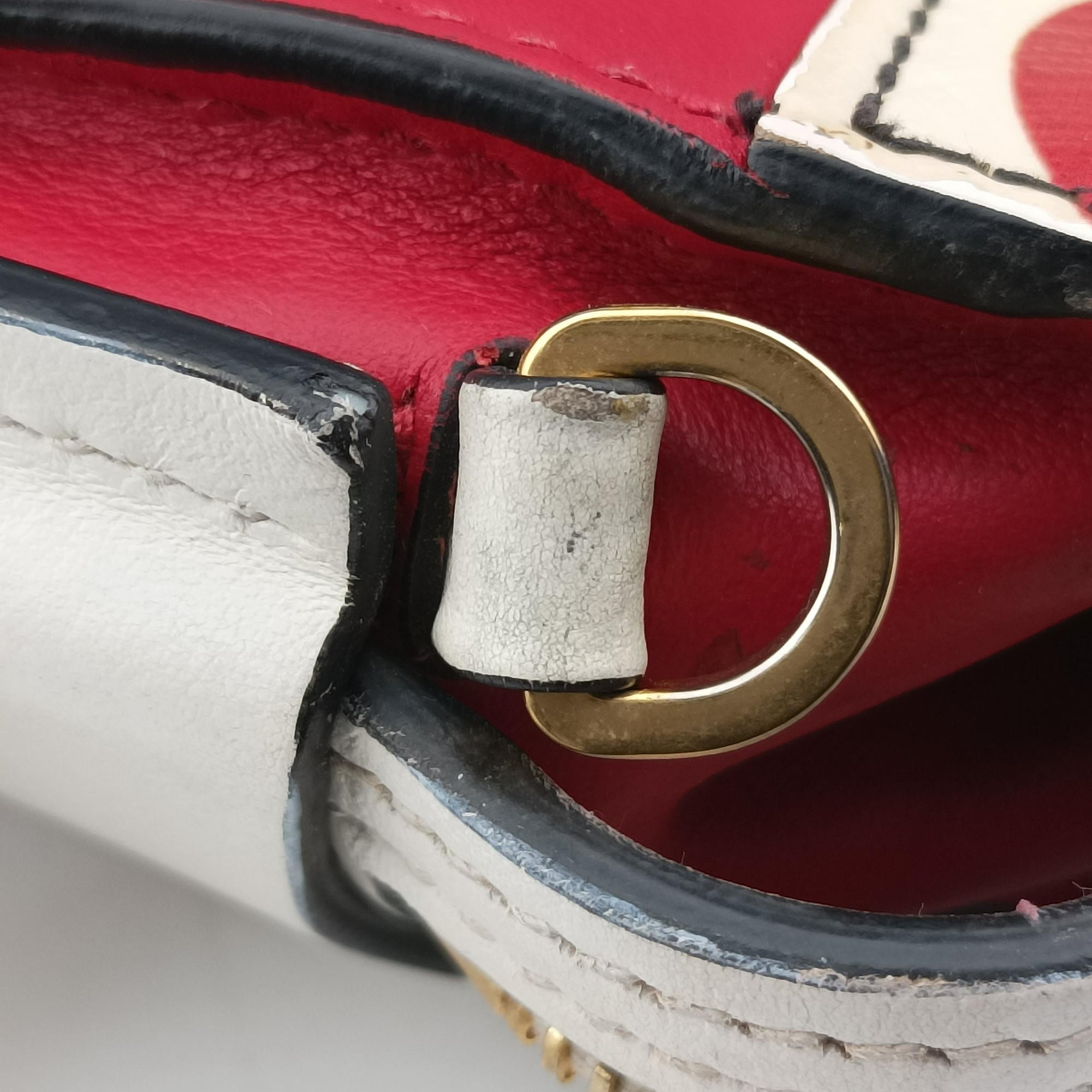 Pre-owned Prada lip print Esplanade Red×white Leather 1BH043 shoulderbag | stylenewstar