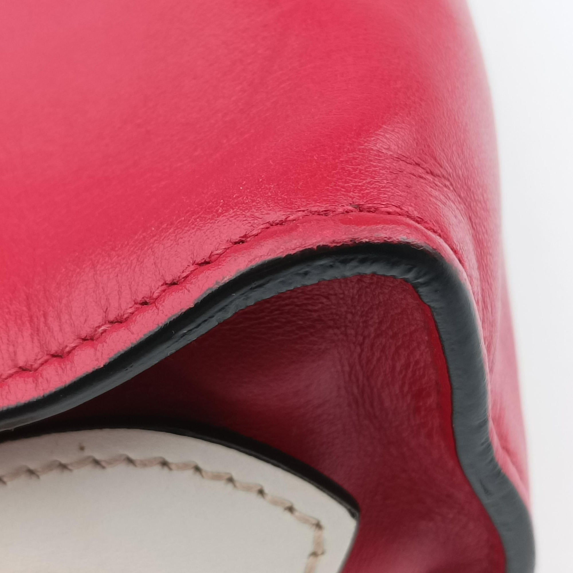 Pre-owned Prada lip print Esplanade Red×white Leather 1BH043 shoulderbag | stylenewstar